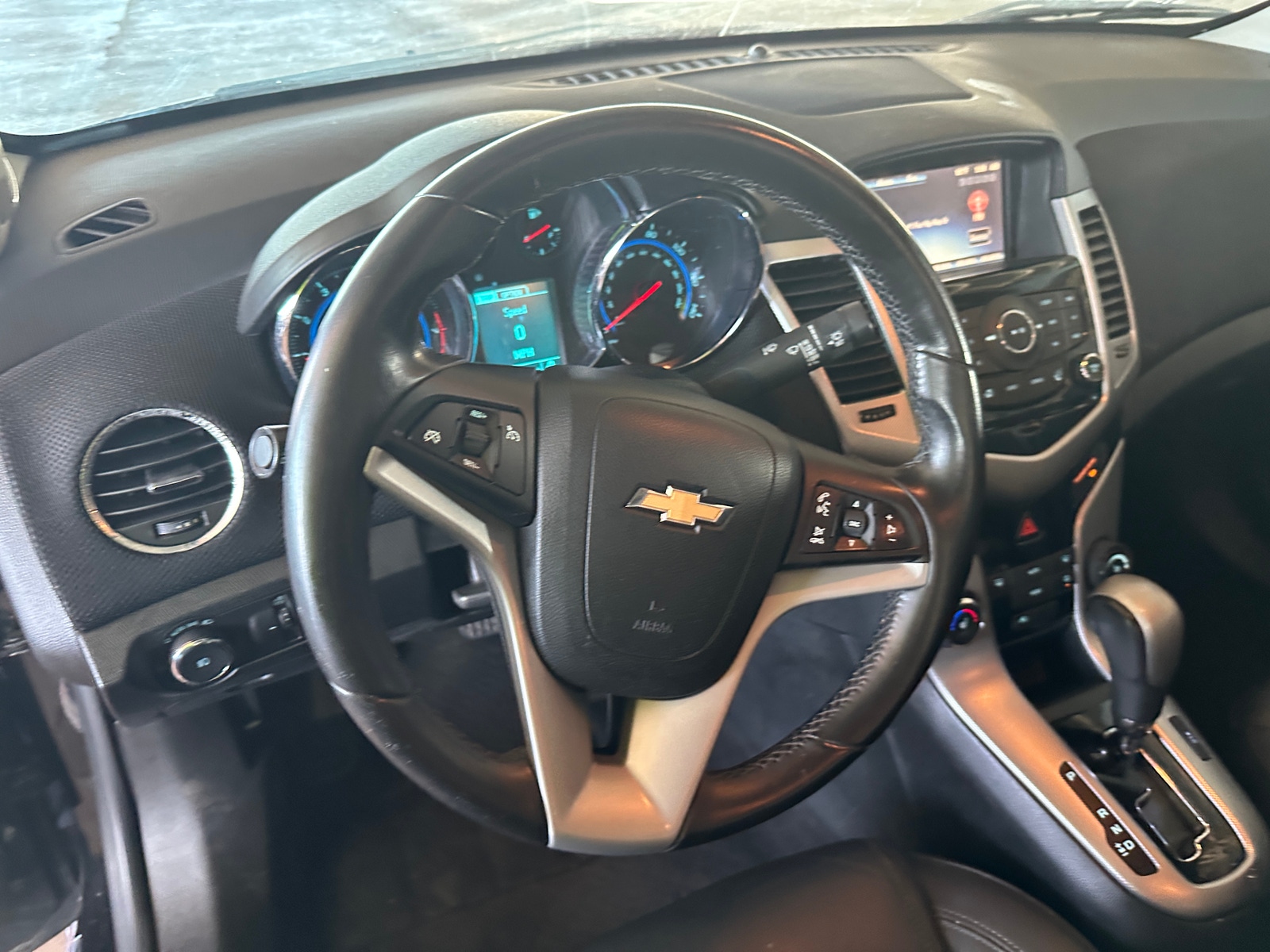 Thumbnail: 2015 Chevrolet Cruze - 4