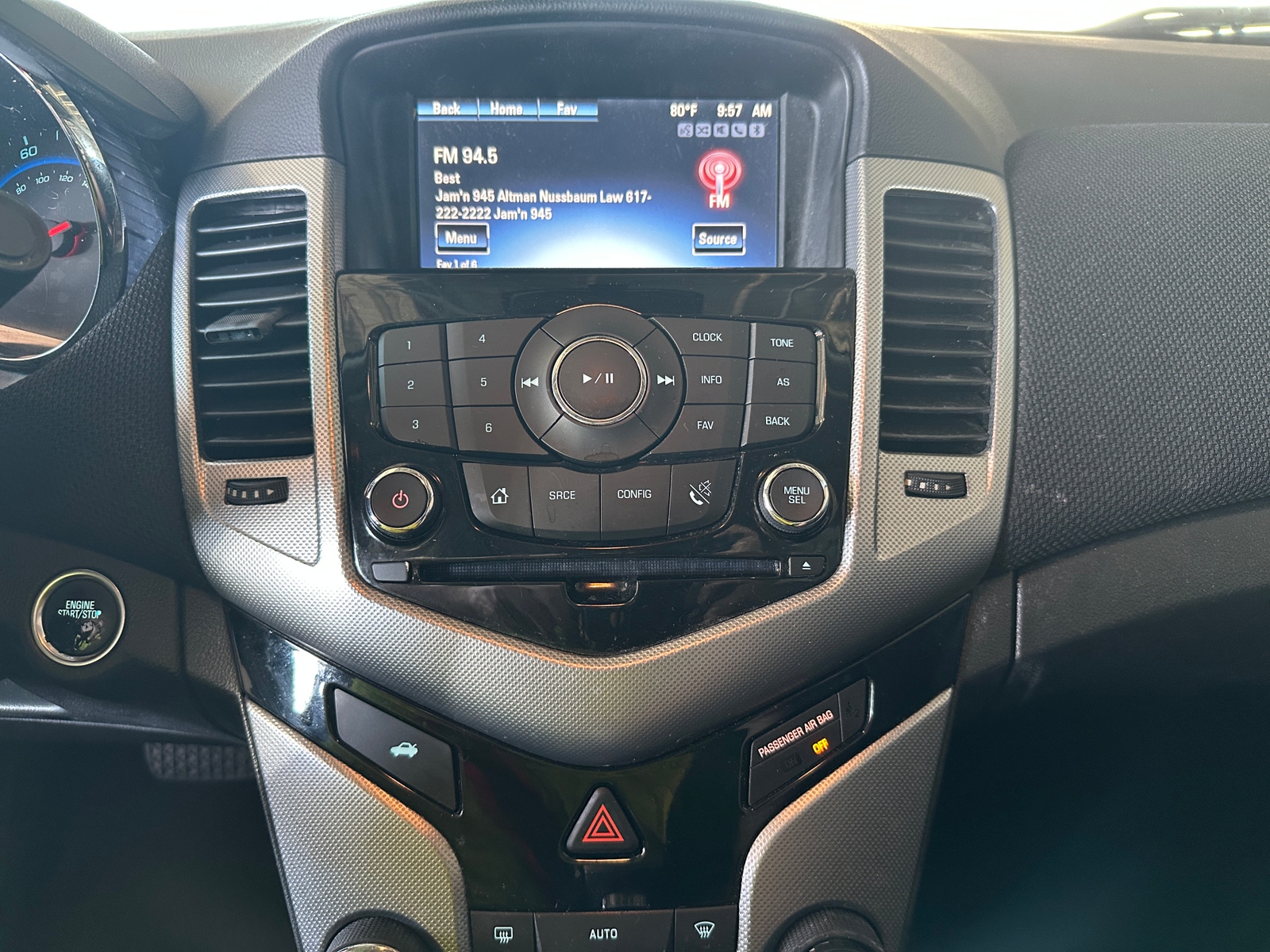 Thumbnail: 2015 Chevrolet Cruze - 3