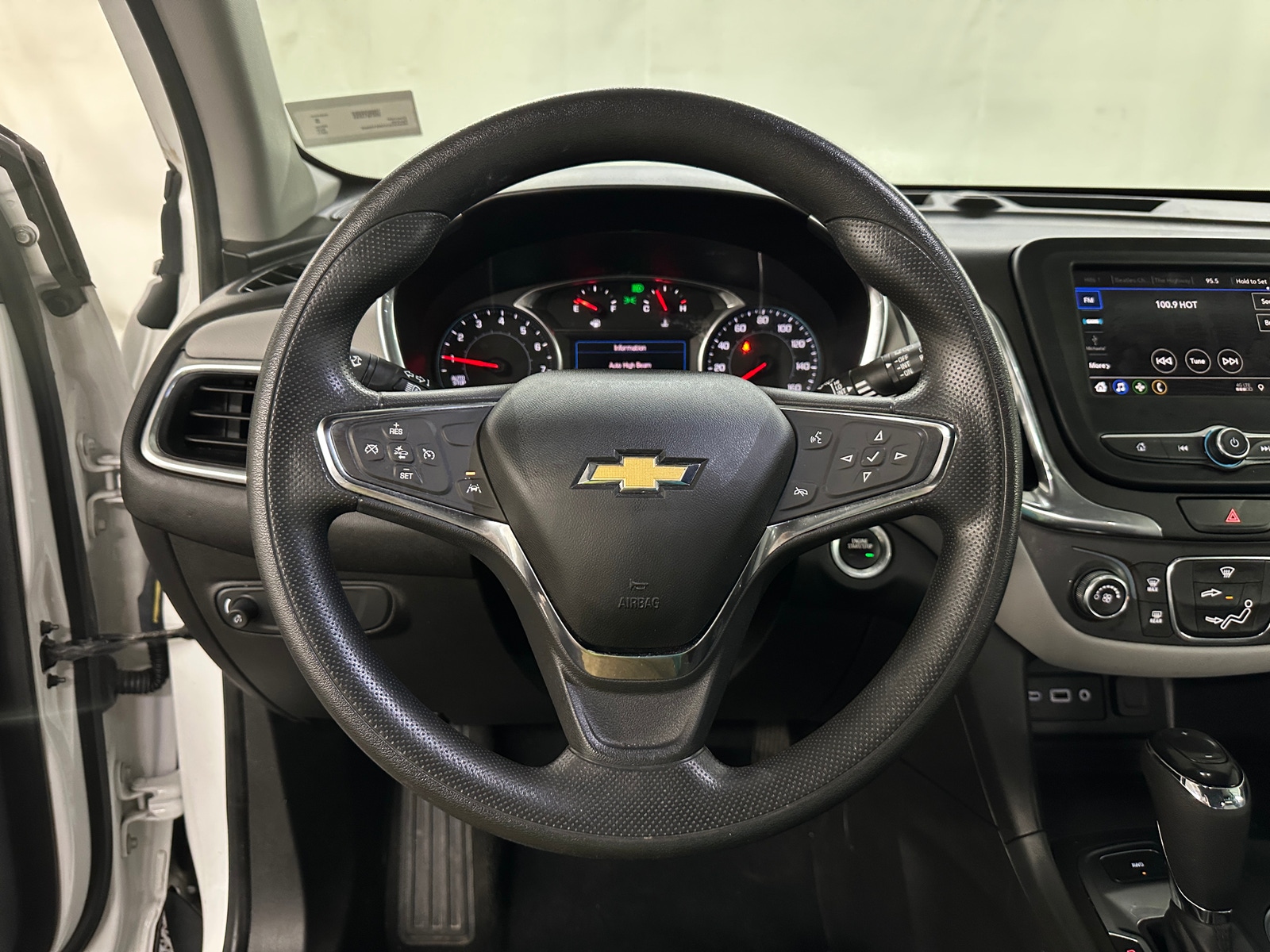 Thumbnail: 2021 Chevrolet Equinox - 5