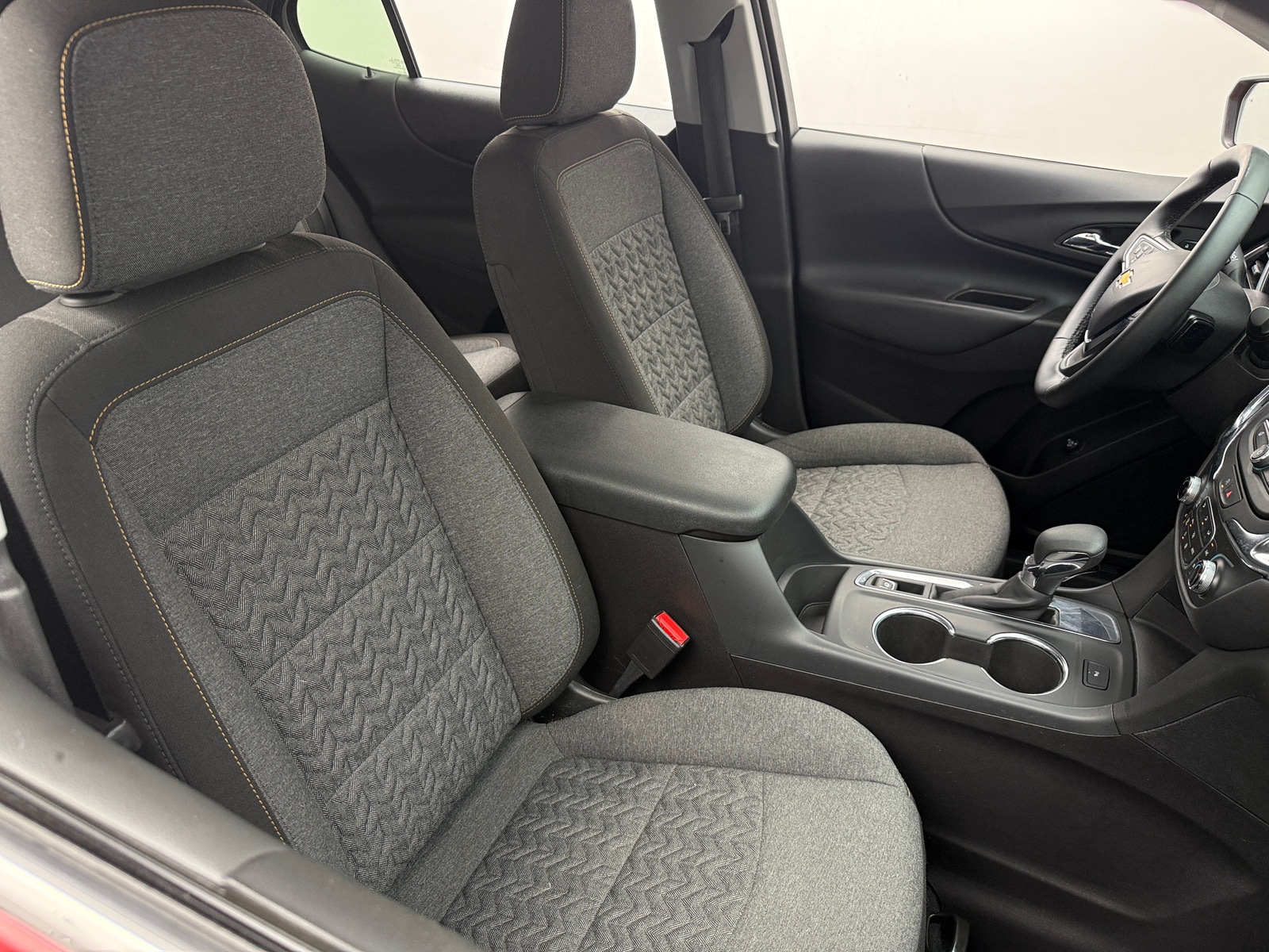 Thumbnail: 2024 Chevrolet Equinox - 2