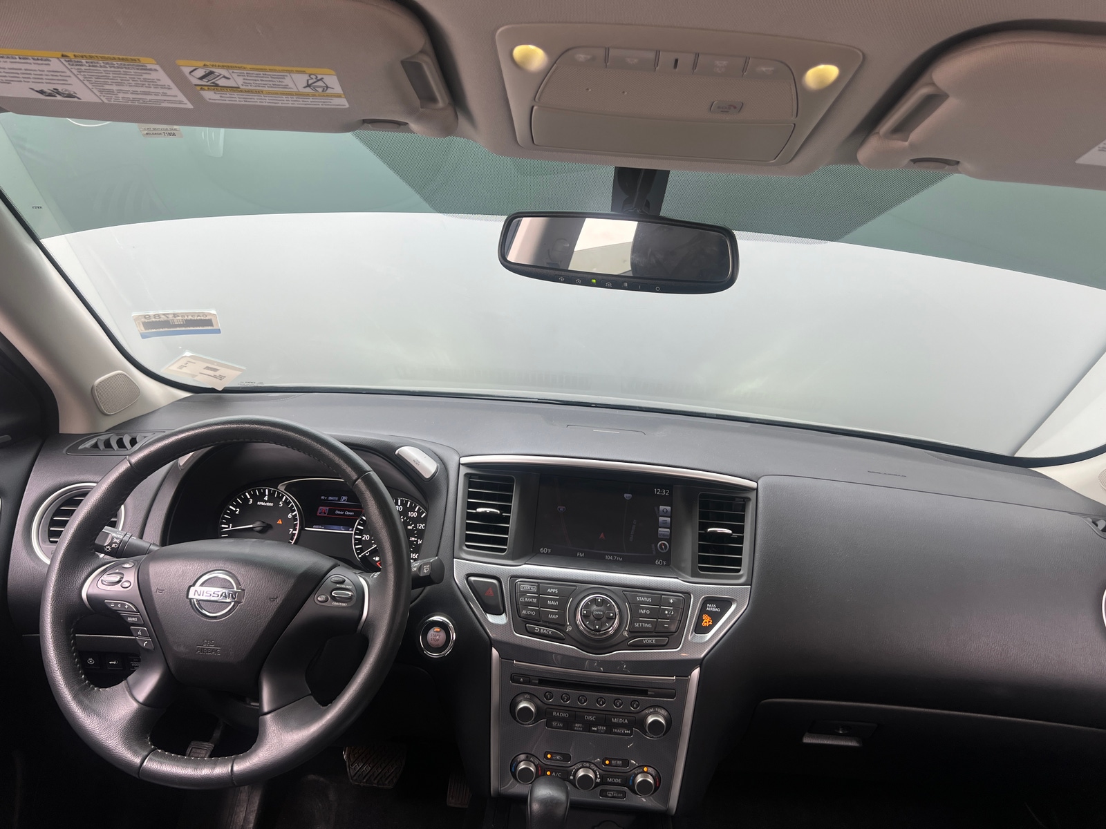 Thumbnail: 2017 Nissan Pathfinder - 2