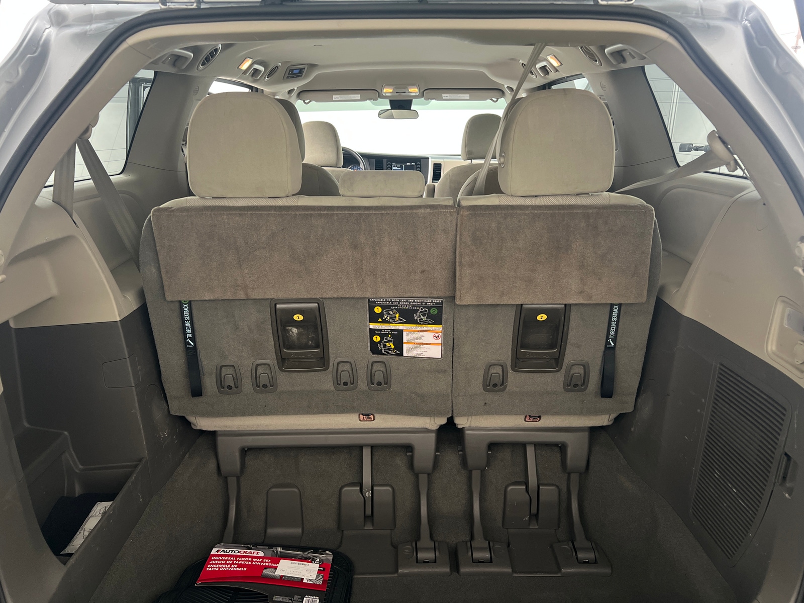 Thumbnail: 2019 Toyota Sienna - 7