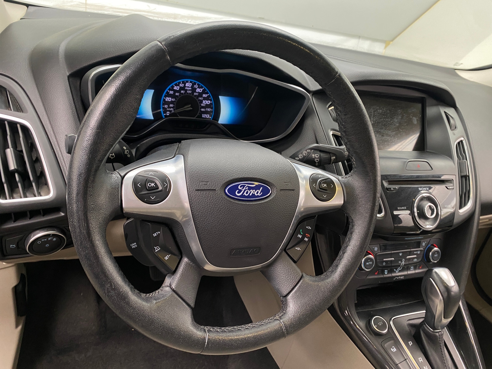 Thumbnail: 2017 Ford Focus - 5