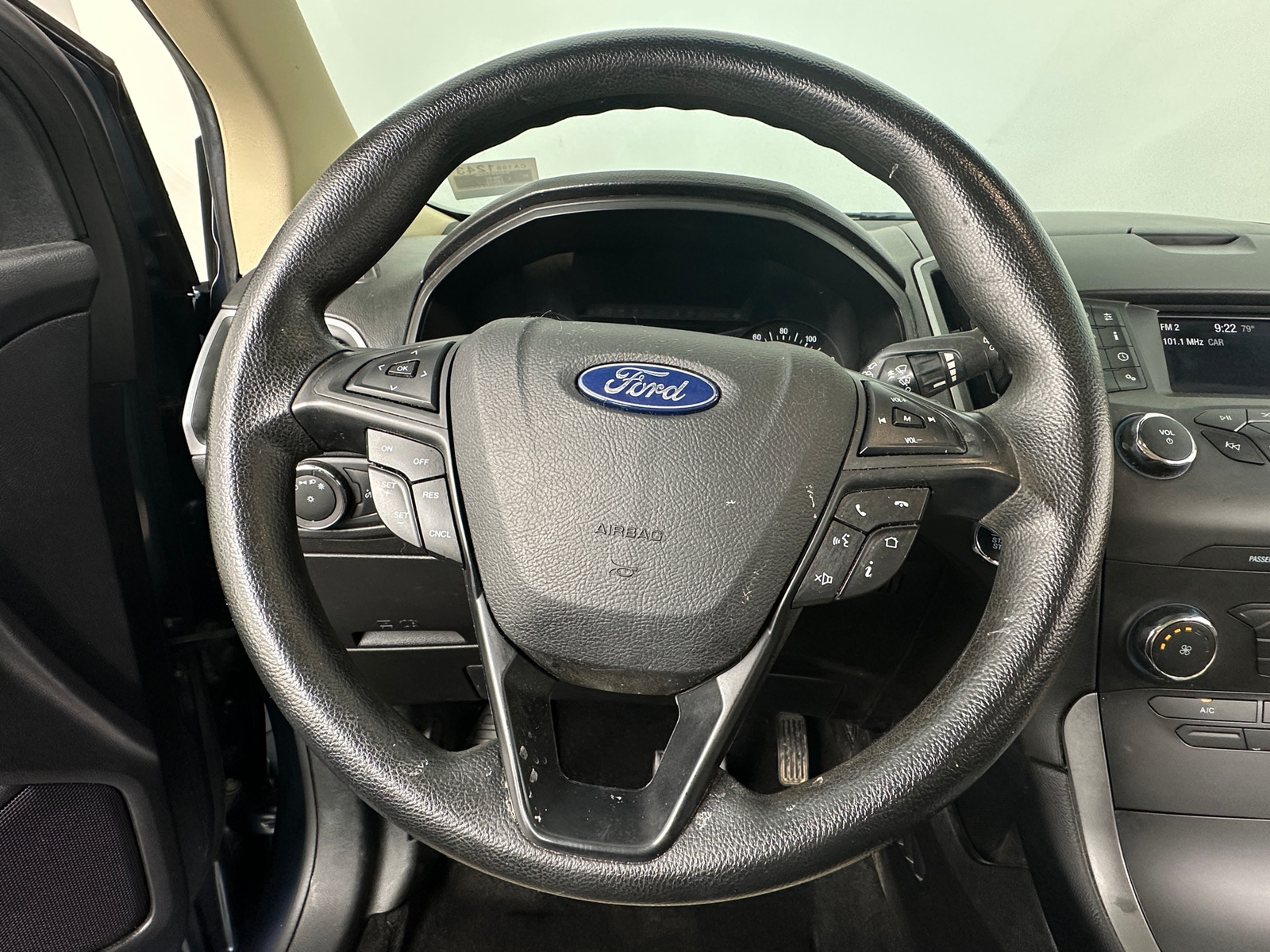 Thumbnail: 2019 Ford Edge - 5