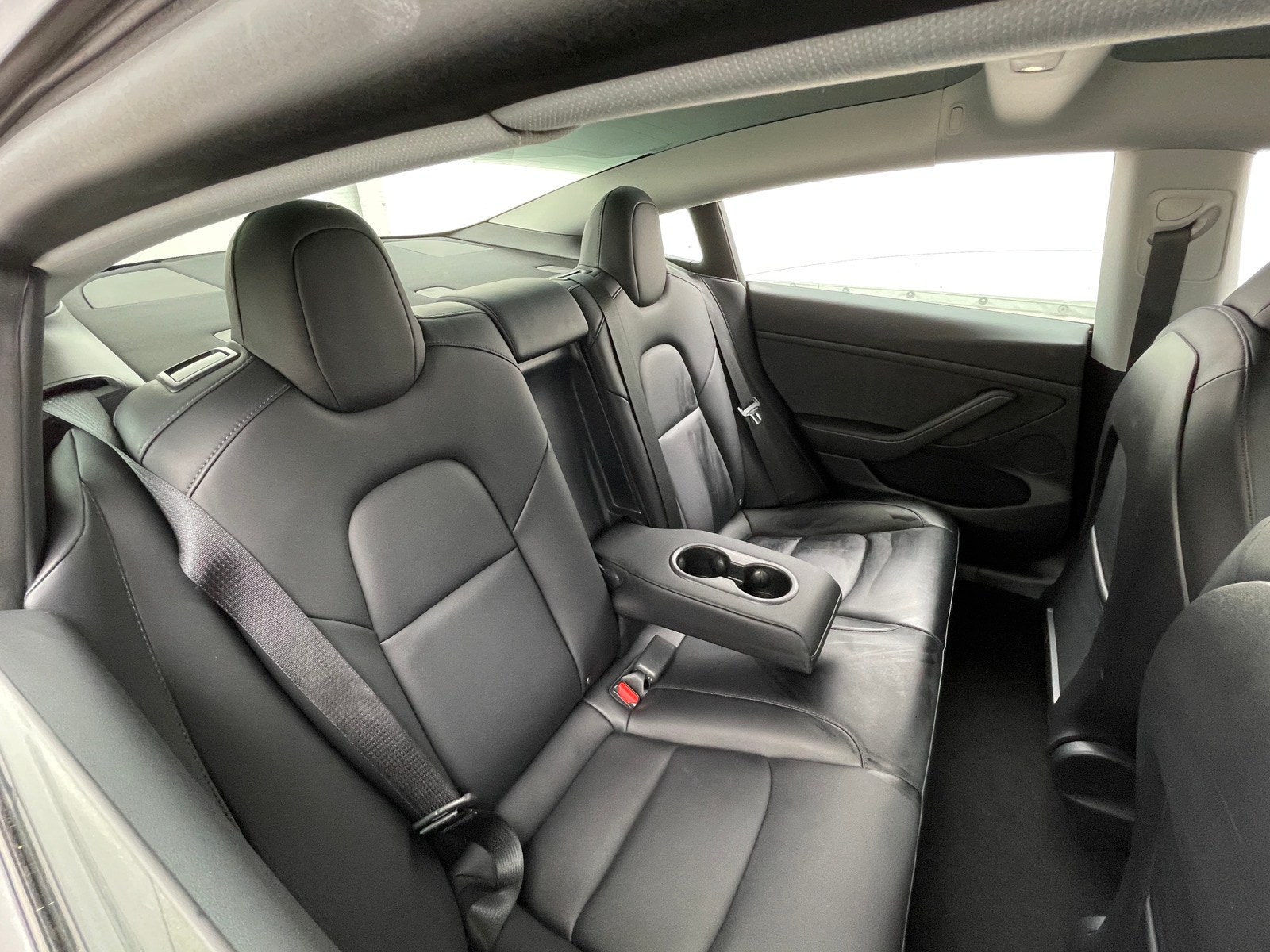 Thumbnail: 2021 Tesla Model 3 - 4