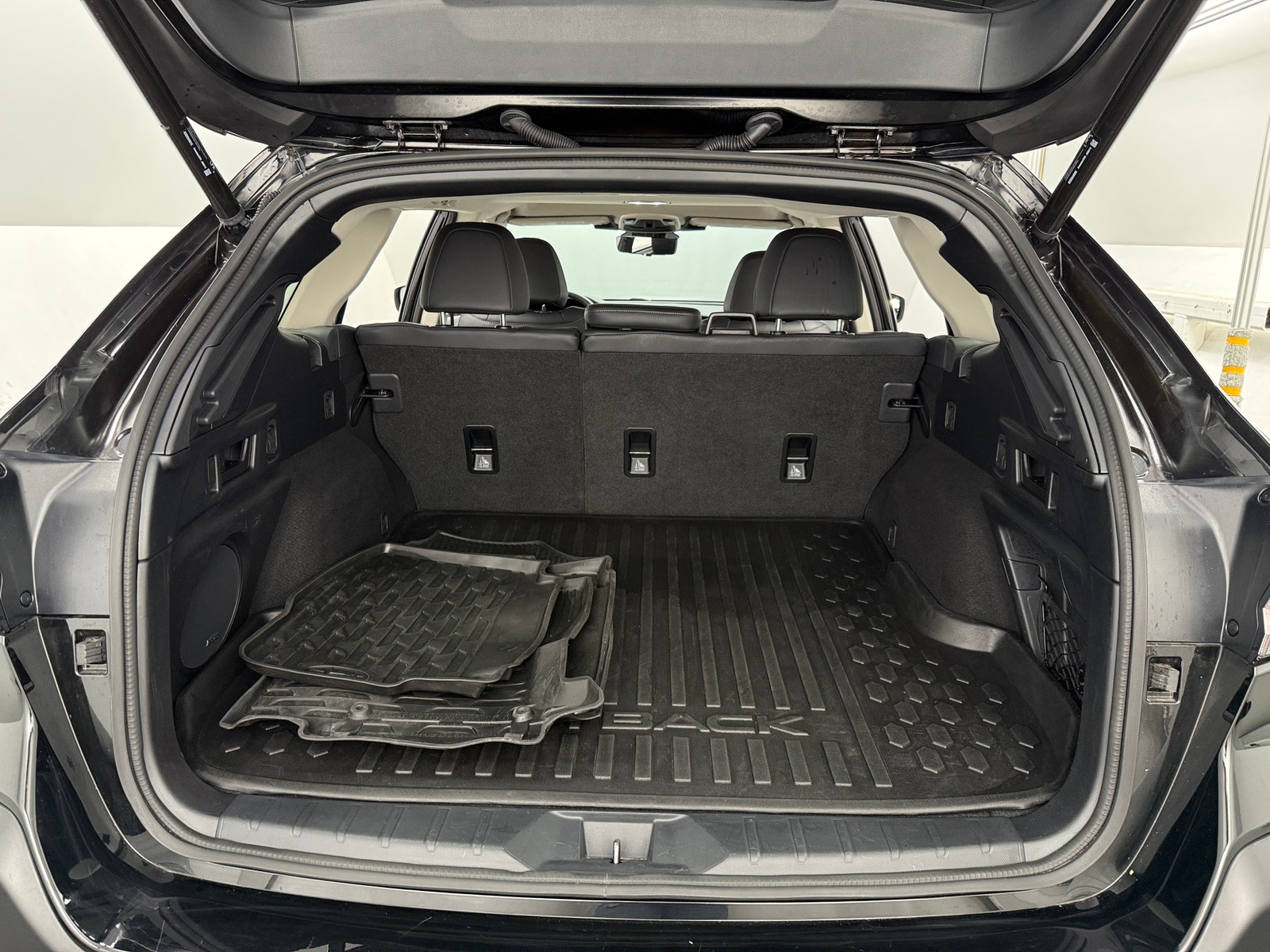 Thumbnail: 2023 Subaru Outback - 6