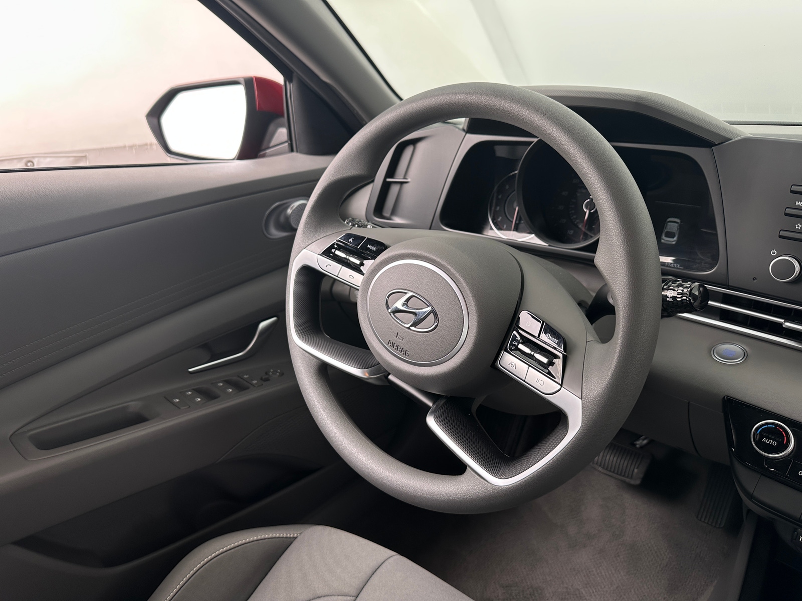 Thumbnail: 2023 Hyundai Elantra - 5