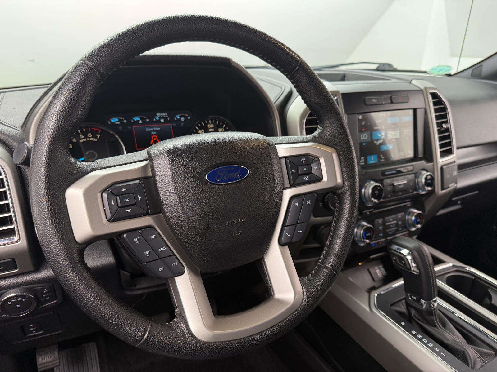 Thumbnail: 2016 Ford Econoline - 4