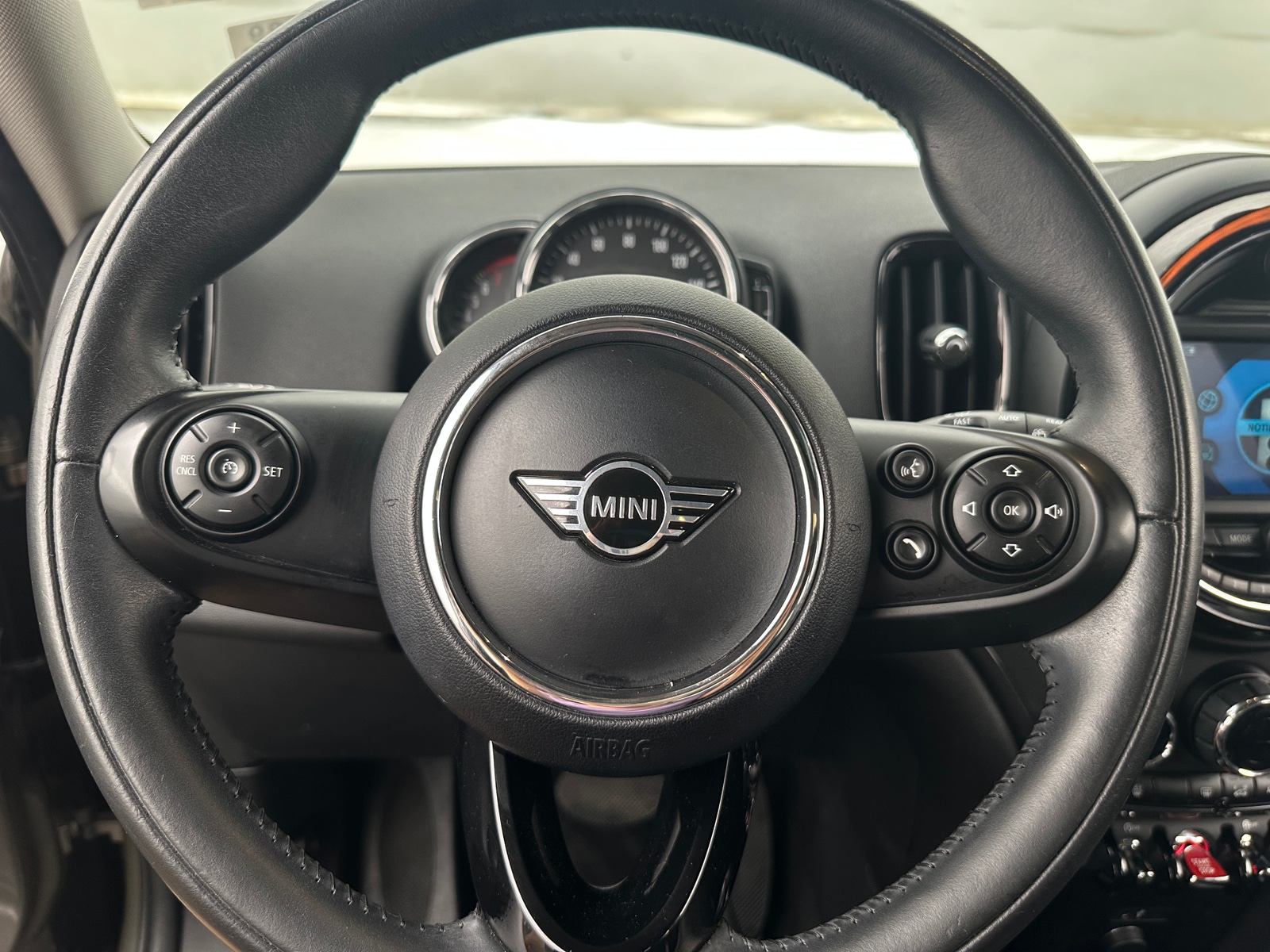 Thumbnail: 2019 MINI Cooper Countryman - 4