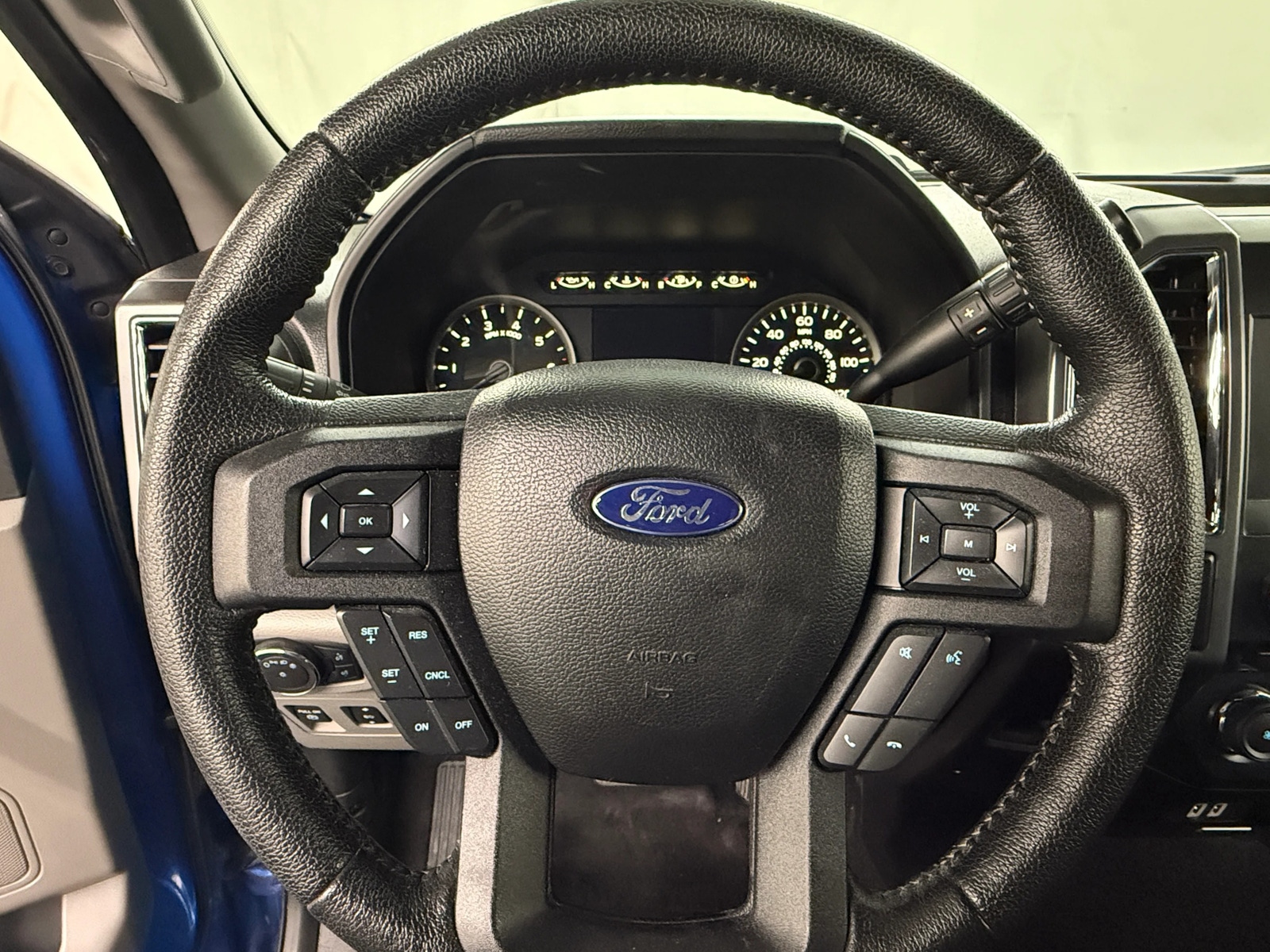 Thumbnail: 2015 Ford Econoline - 5