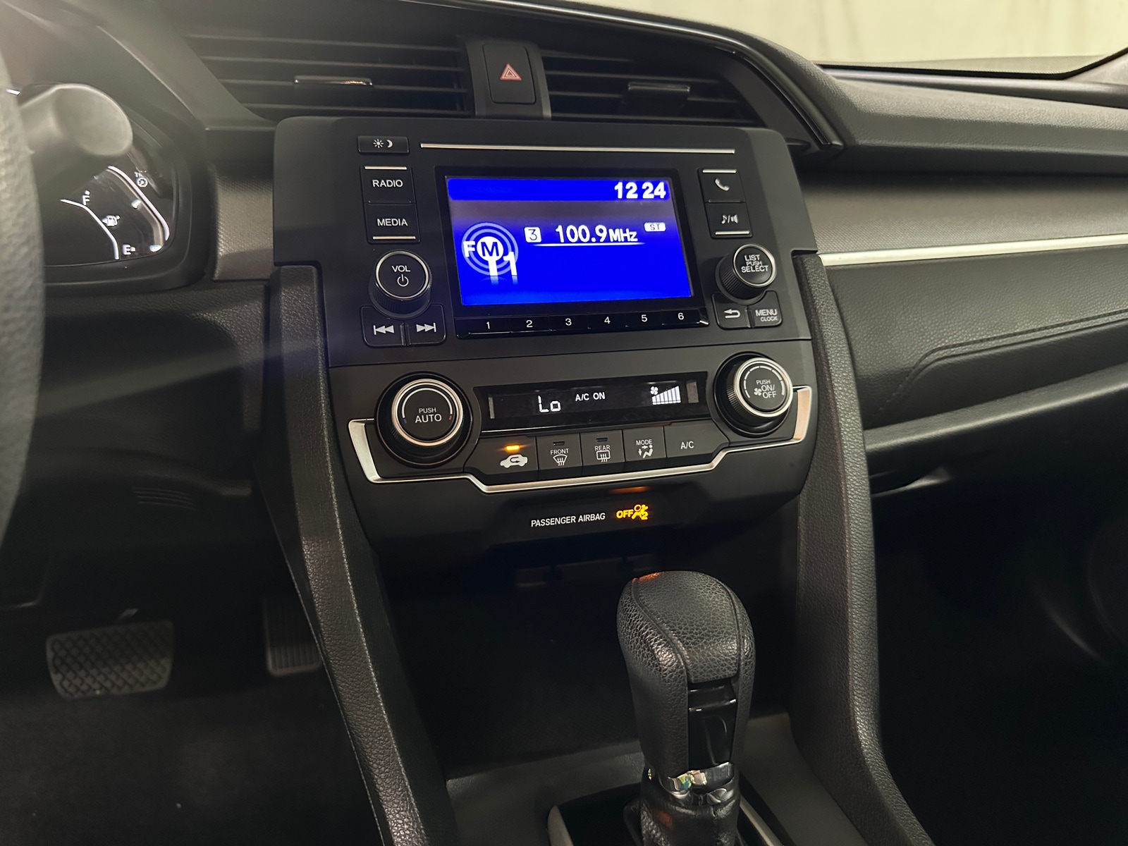 Thumbnail: 2018 Honda Civic - 4