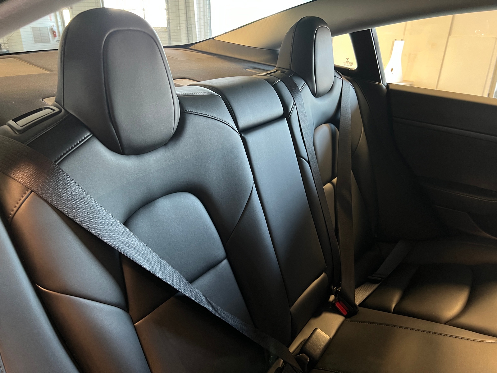 Thumbnail: 2021 Tesla Model 3 - 4