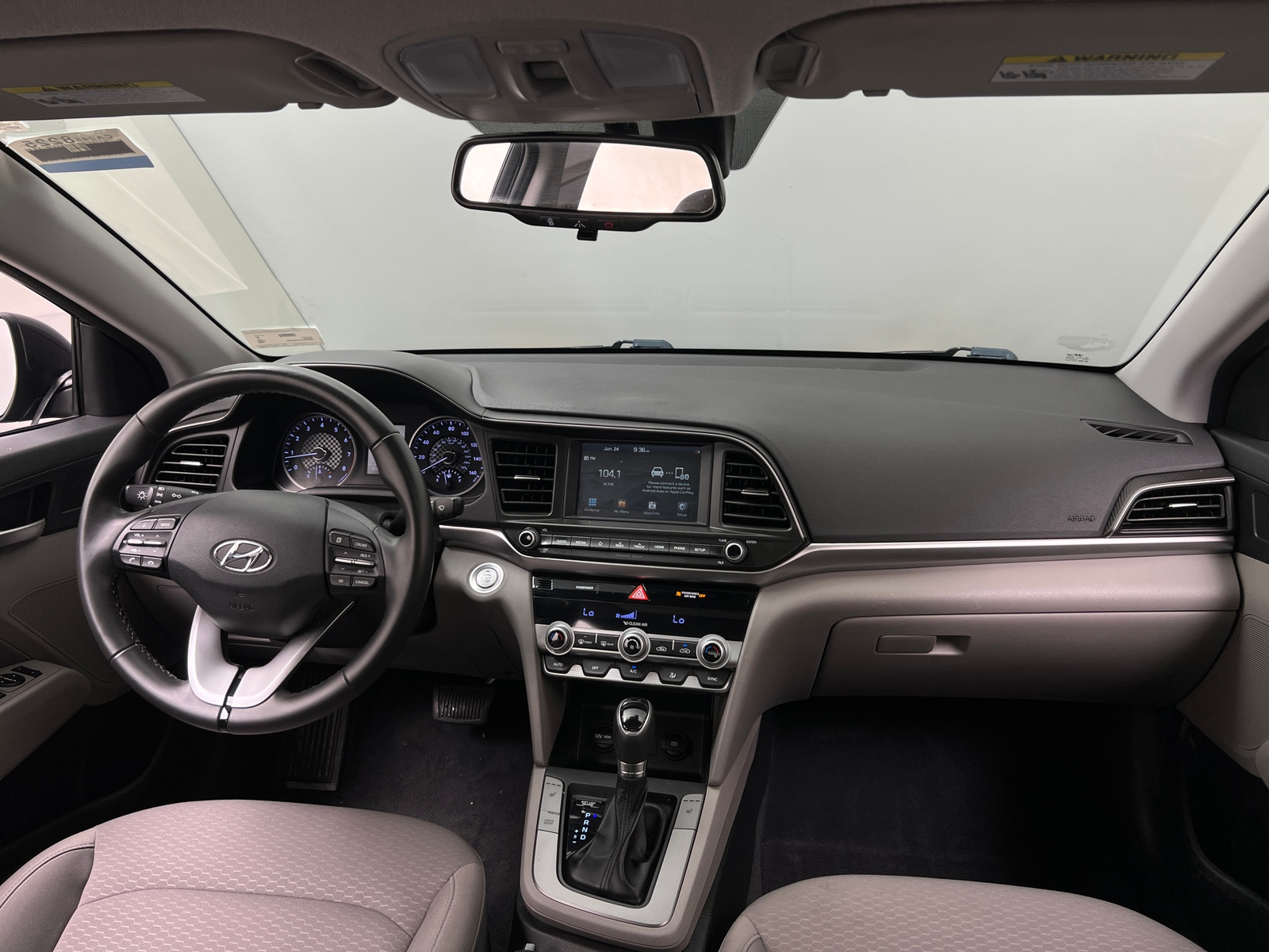 Thumbnail: 2020 Hyundai Elantra - 3