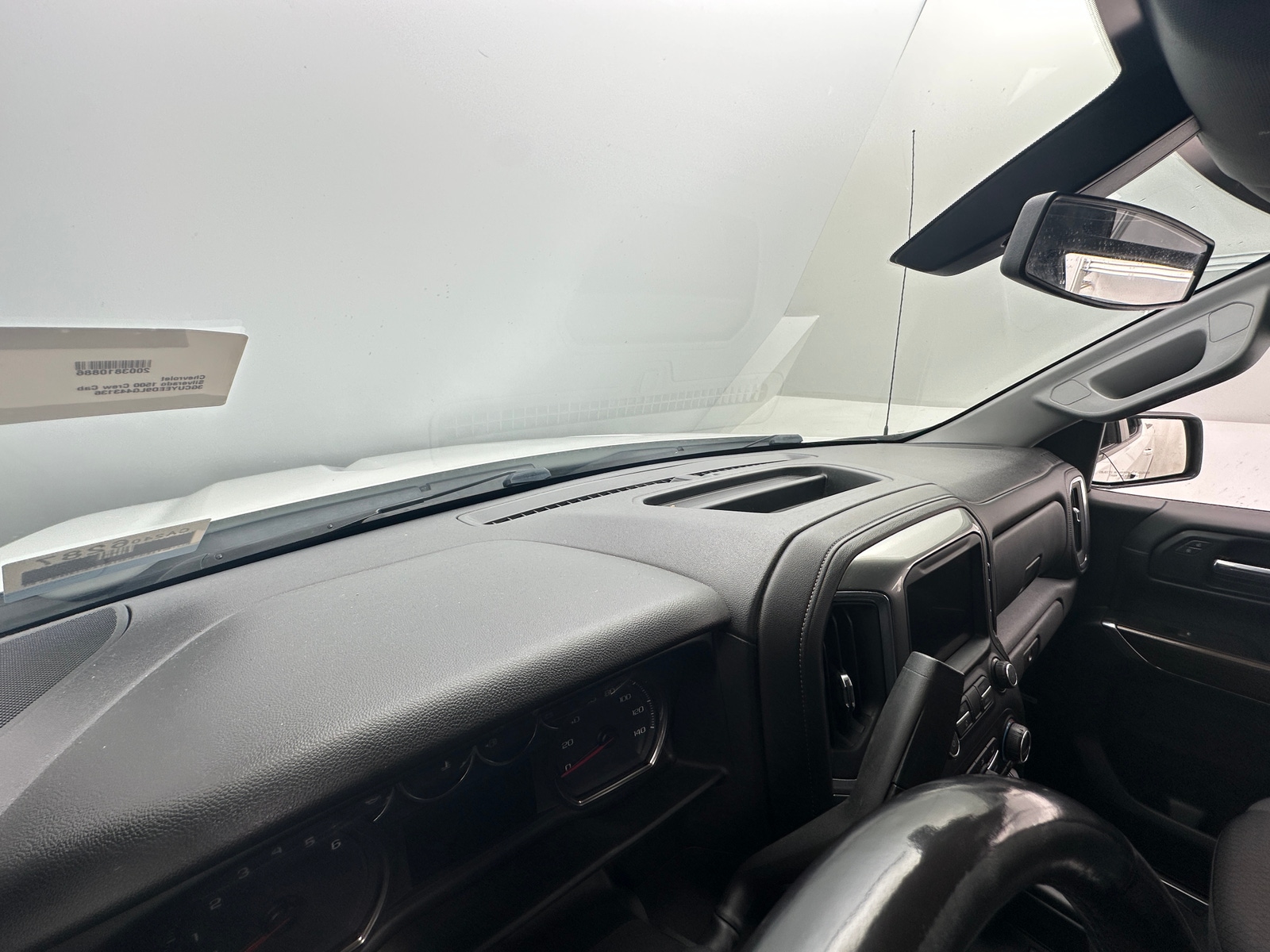 Thumbnail: 2020 Chevrolet Silverado 1500 - 3