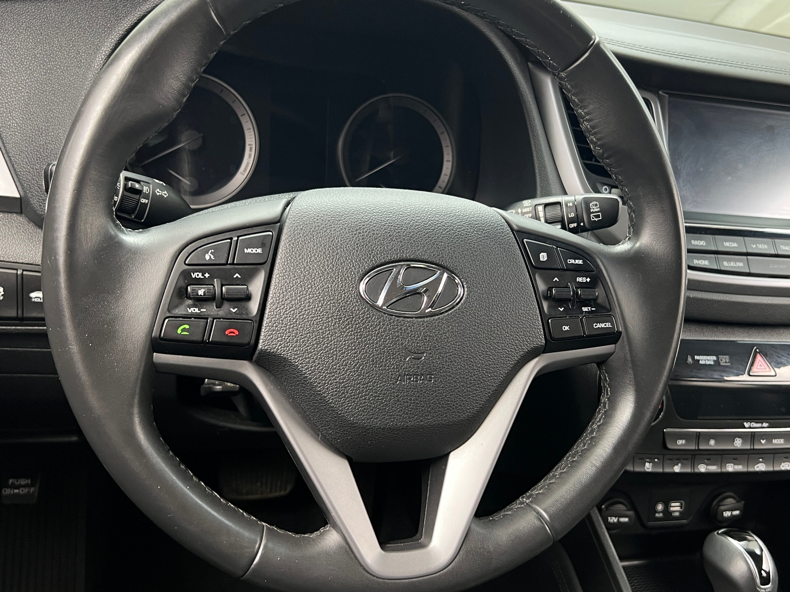 Thumbnail: 2017 Hyundai Tucson - 4