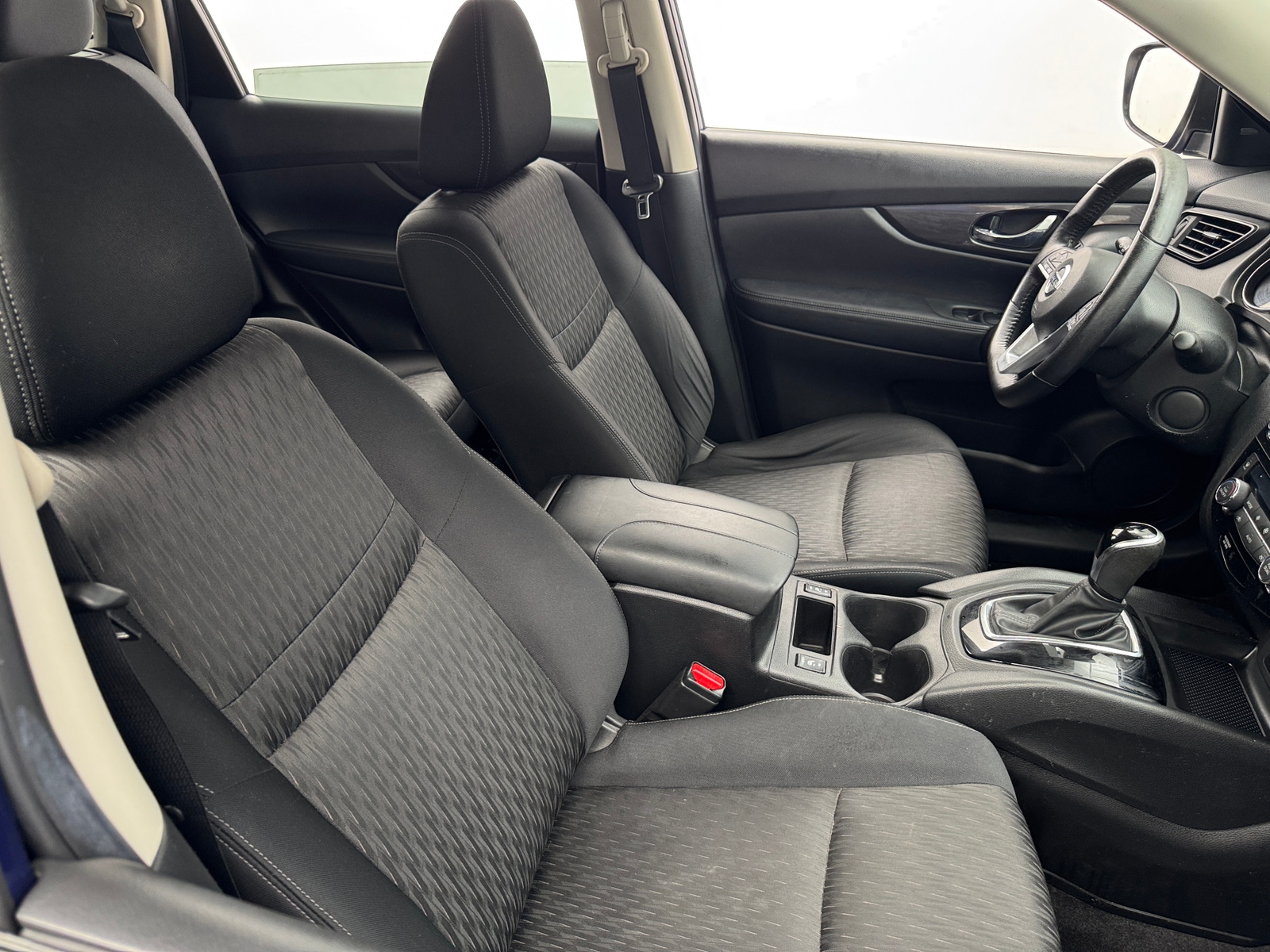 Thumbnail: 2019 Nissan Rogue - 2