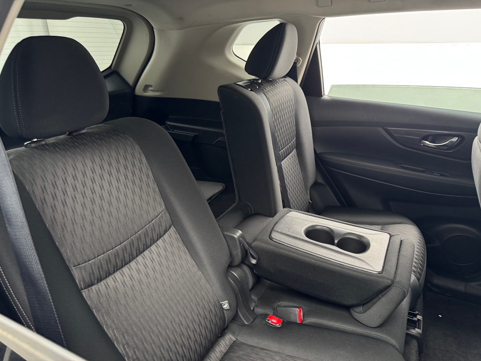 Thumbnail: 2019 Nissan Rogue - 6