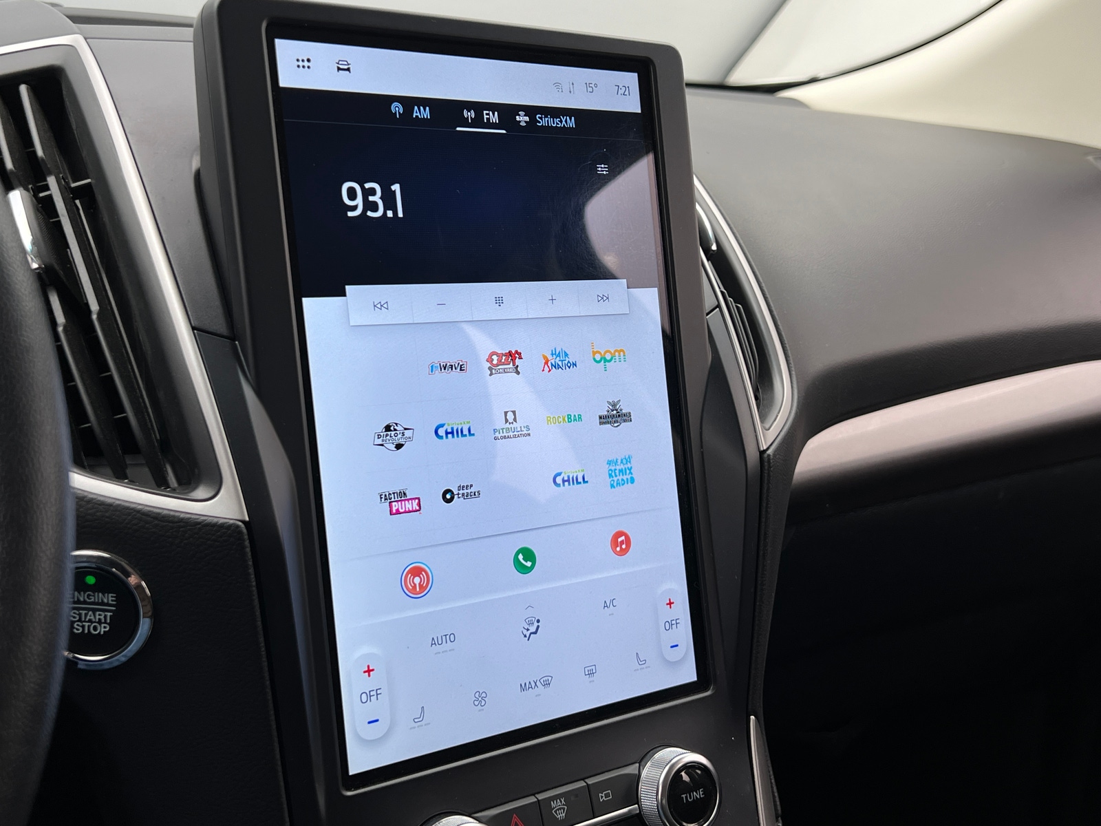 Thumbnail: 2024 Ford Edge - 3