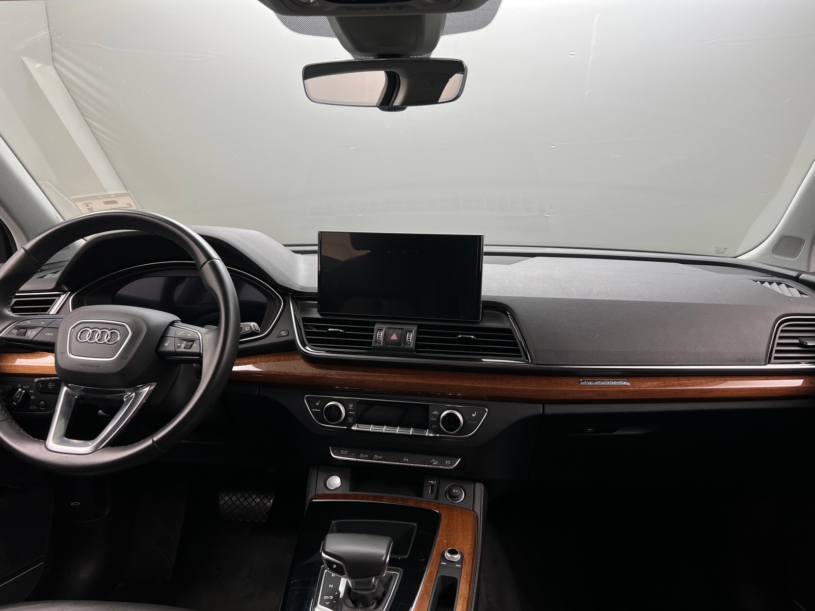 Thumbnail: 2023 Audi Q5 - 2