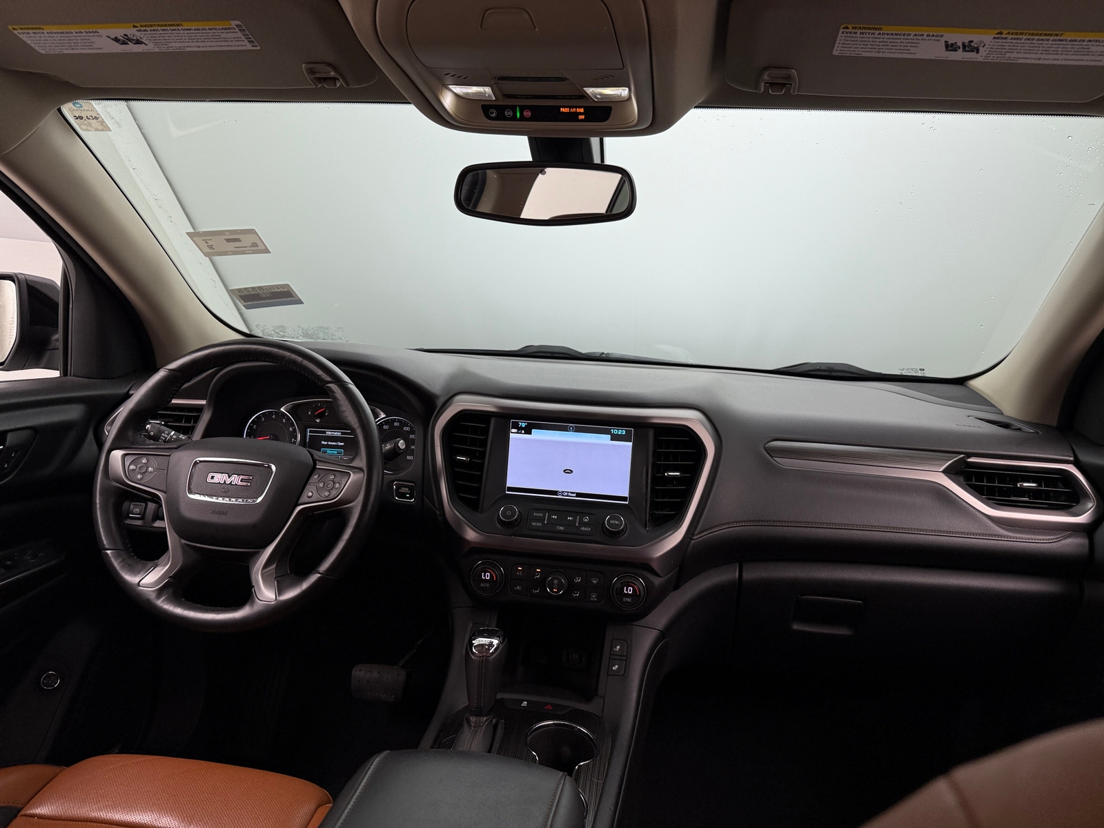 Thumbnail: 2017 GMC Acadia - 2