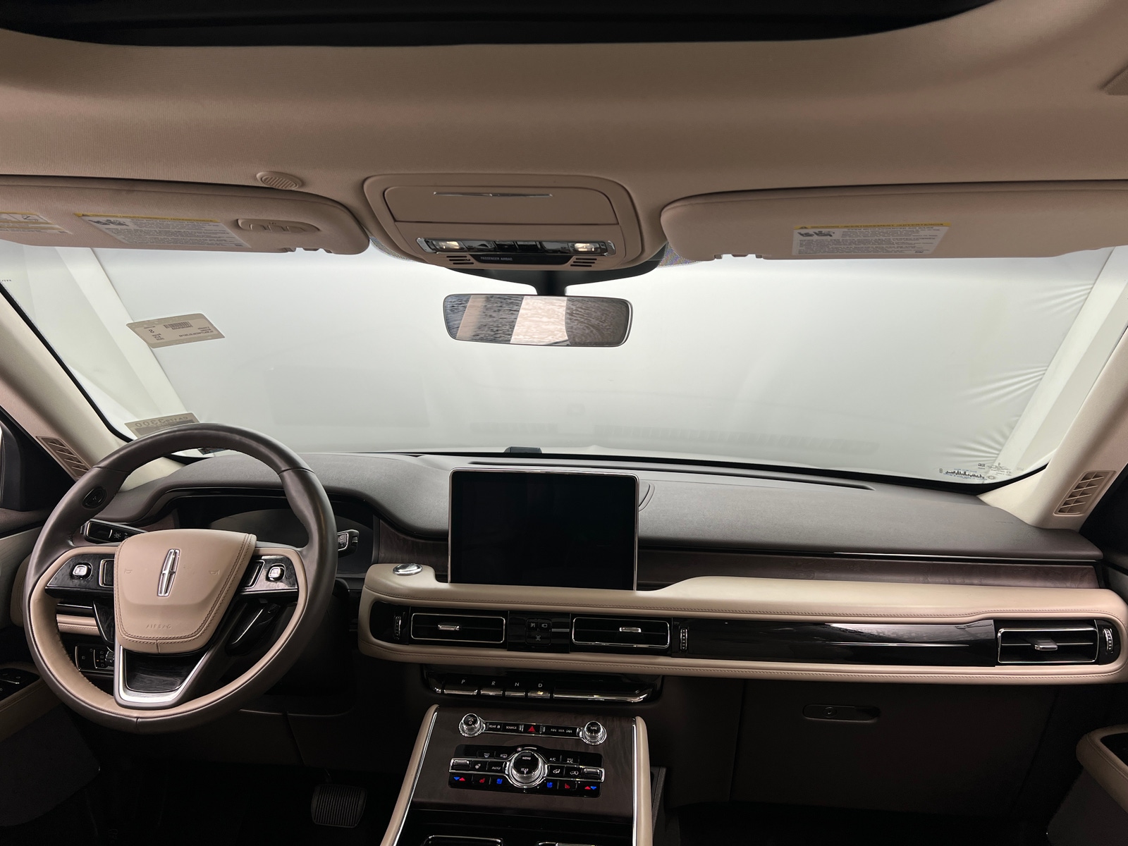 Thumbnail: 2020 Lincoln Aviator - 2