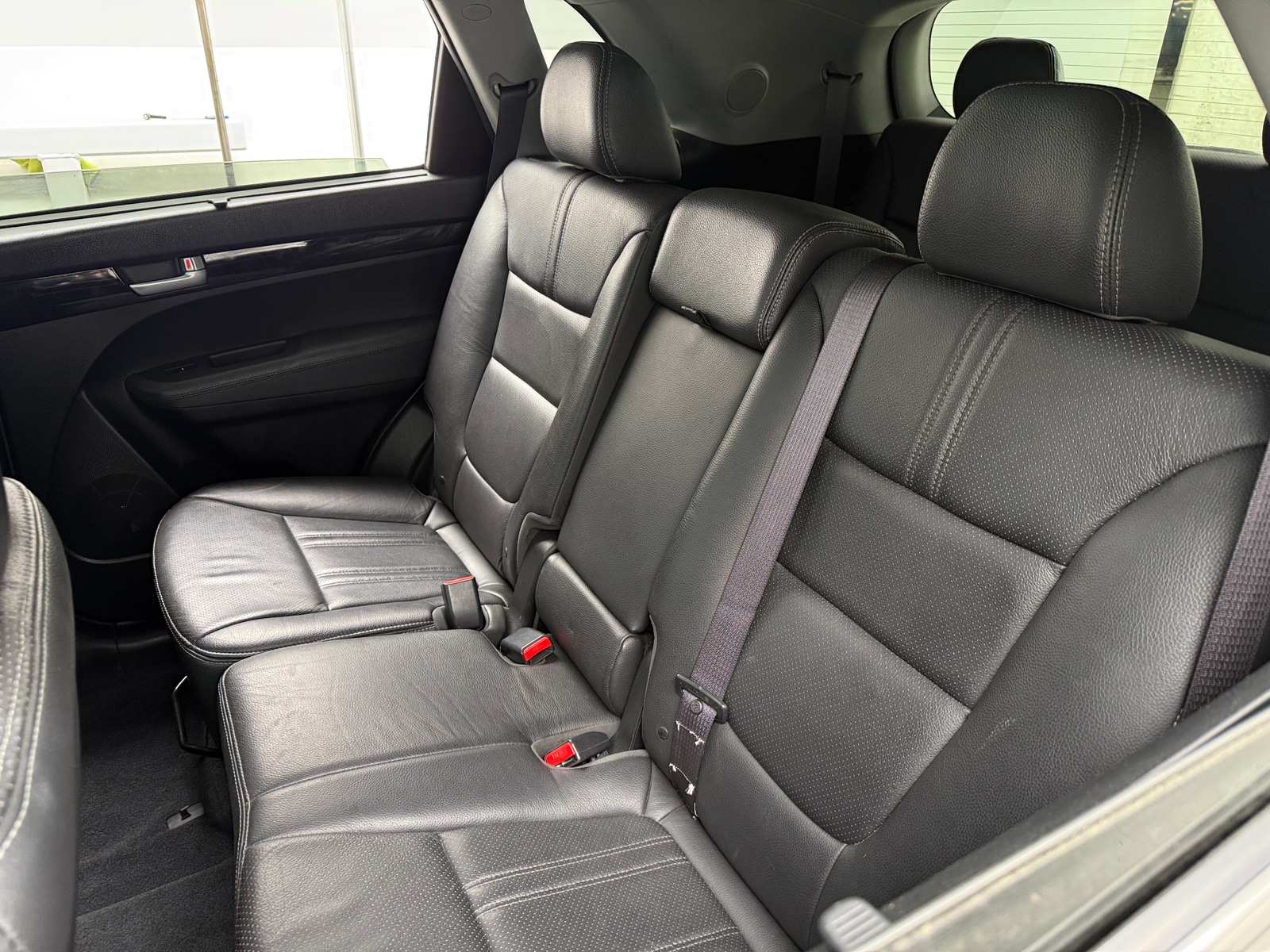 Thumbnail: 2015 Kia Sorento - 5