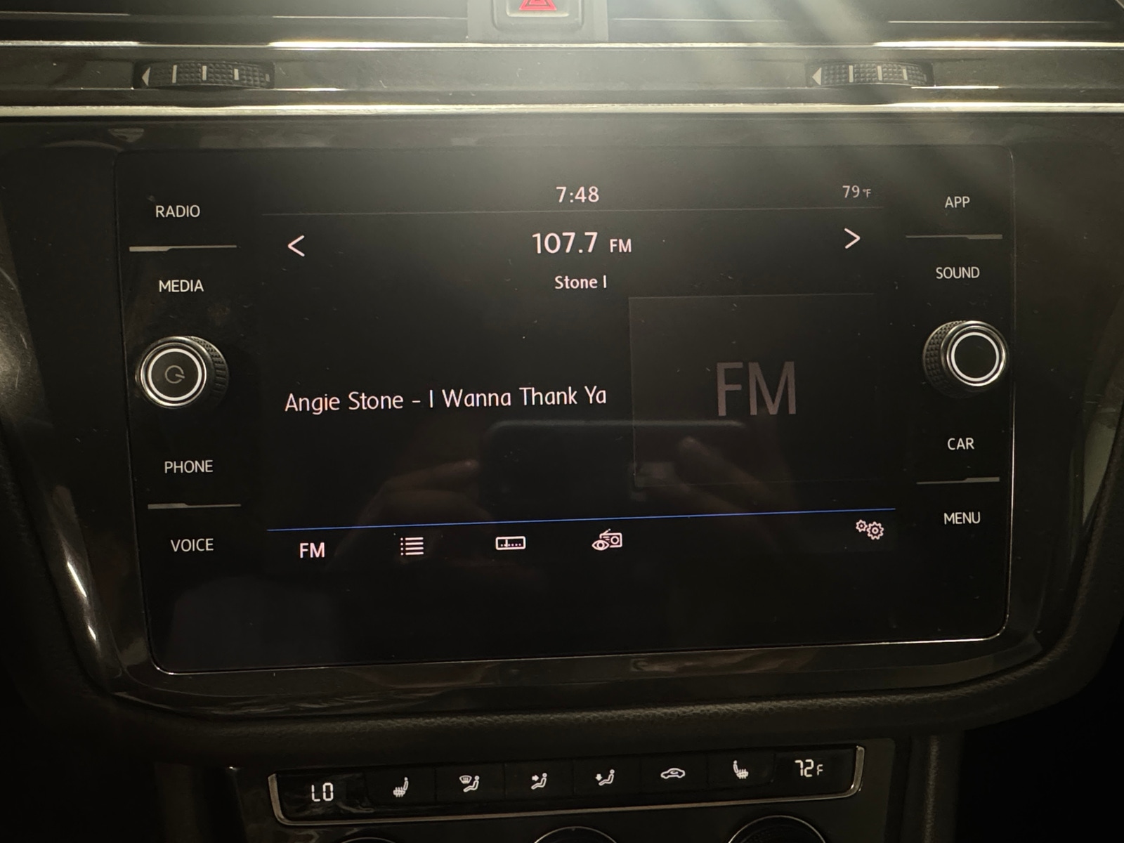Thumbnail: 2018 Volkswagen Tiguan - 3