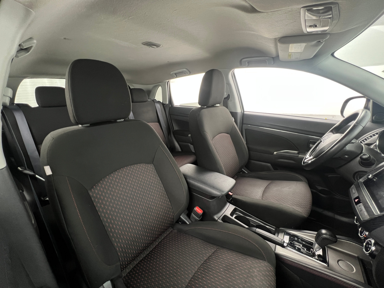 Thumbnail: 2019 Mitsubishi Outlander Sport - 2