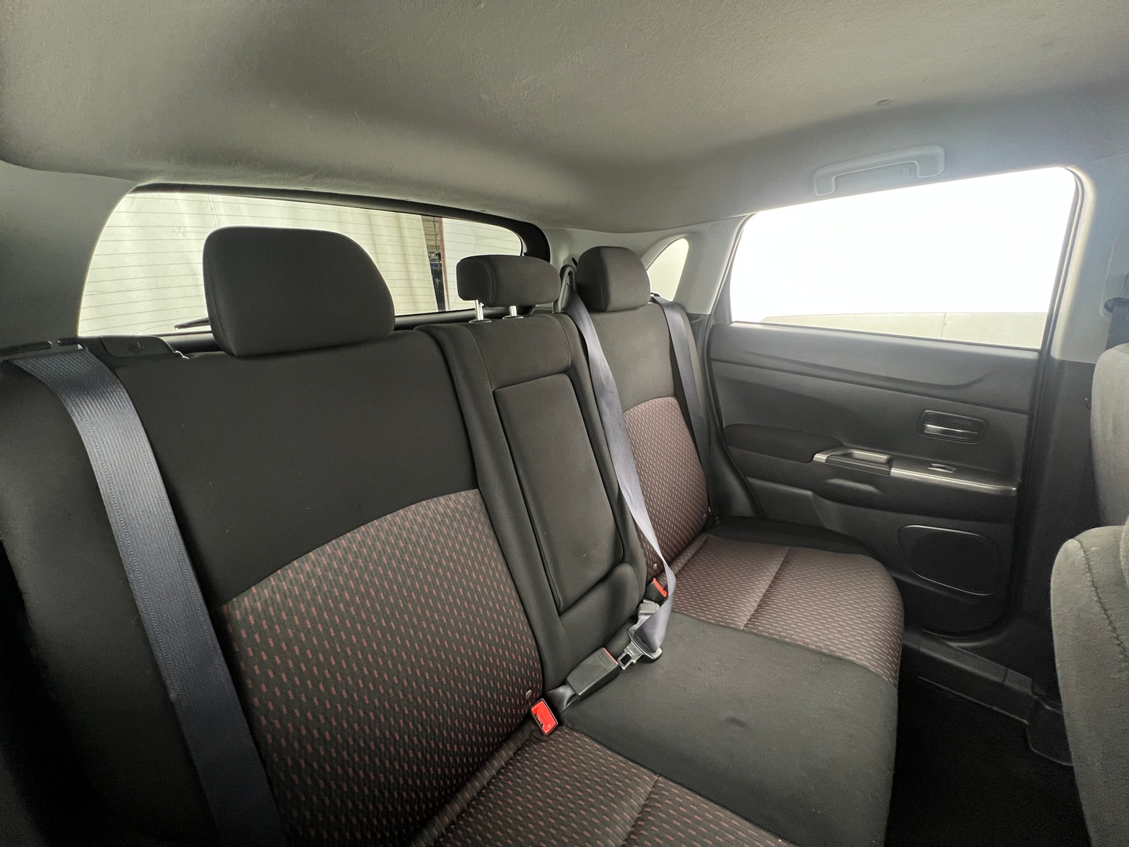 Thumbnail: 2019 Mitsubishi Outlander Sport - 6