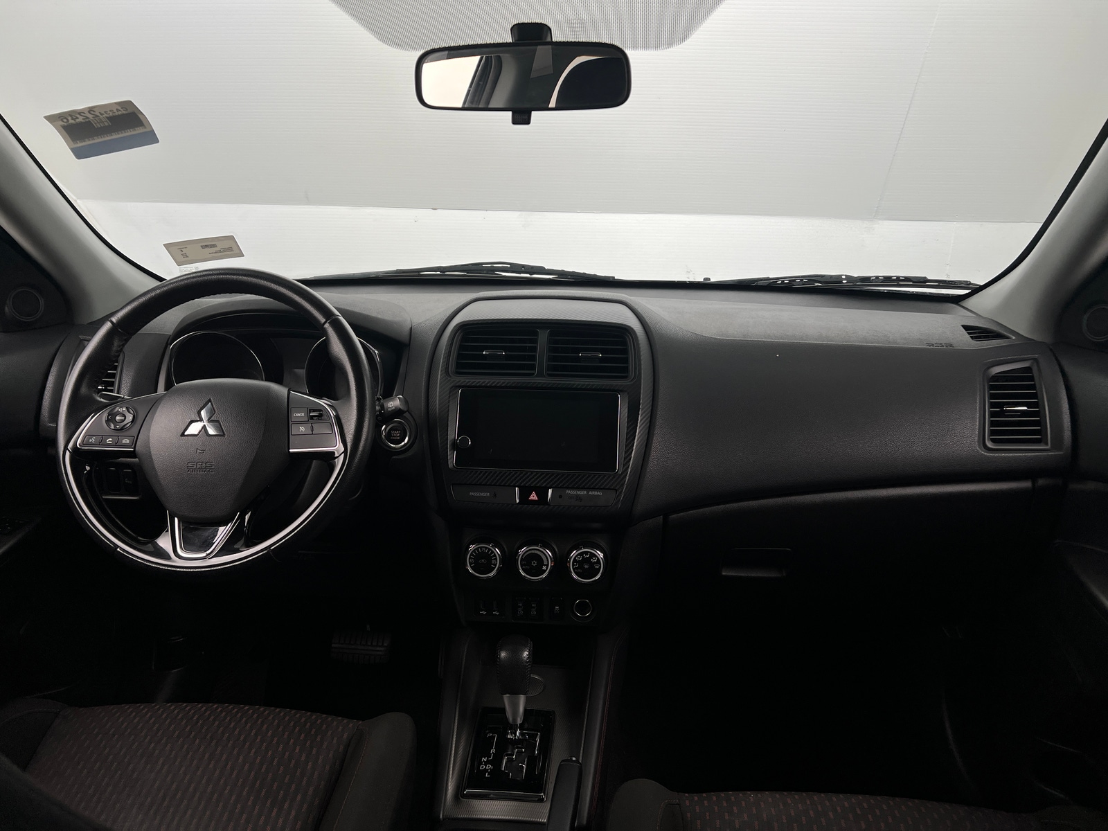 Thumbnail: 2019 Mitsubishi Outlander Sport - 3