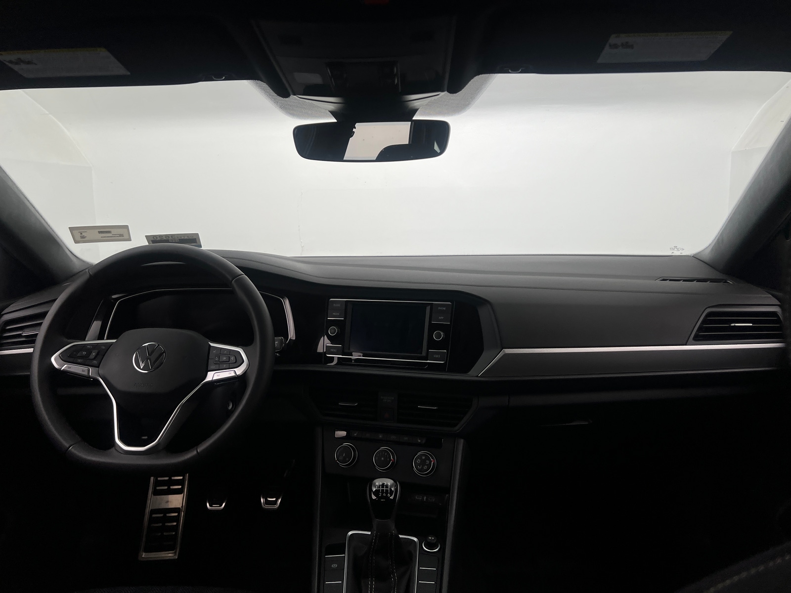 Thumbnail: 2024 Volkswagen Jetta - 3