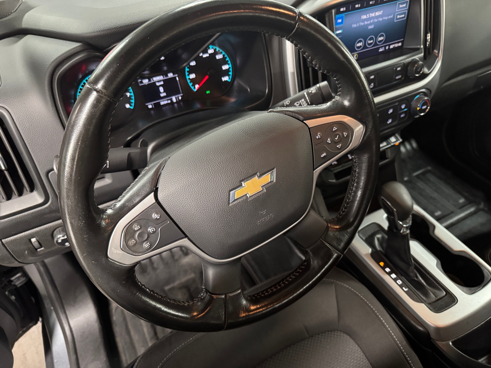 Thumbnail: 2022 Chevrolet Colorado - 5