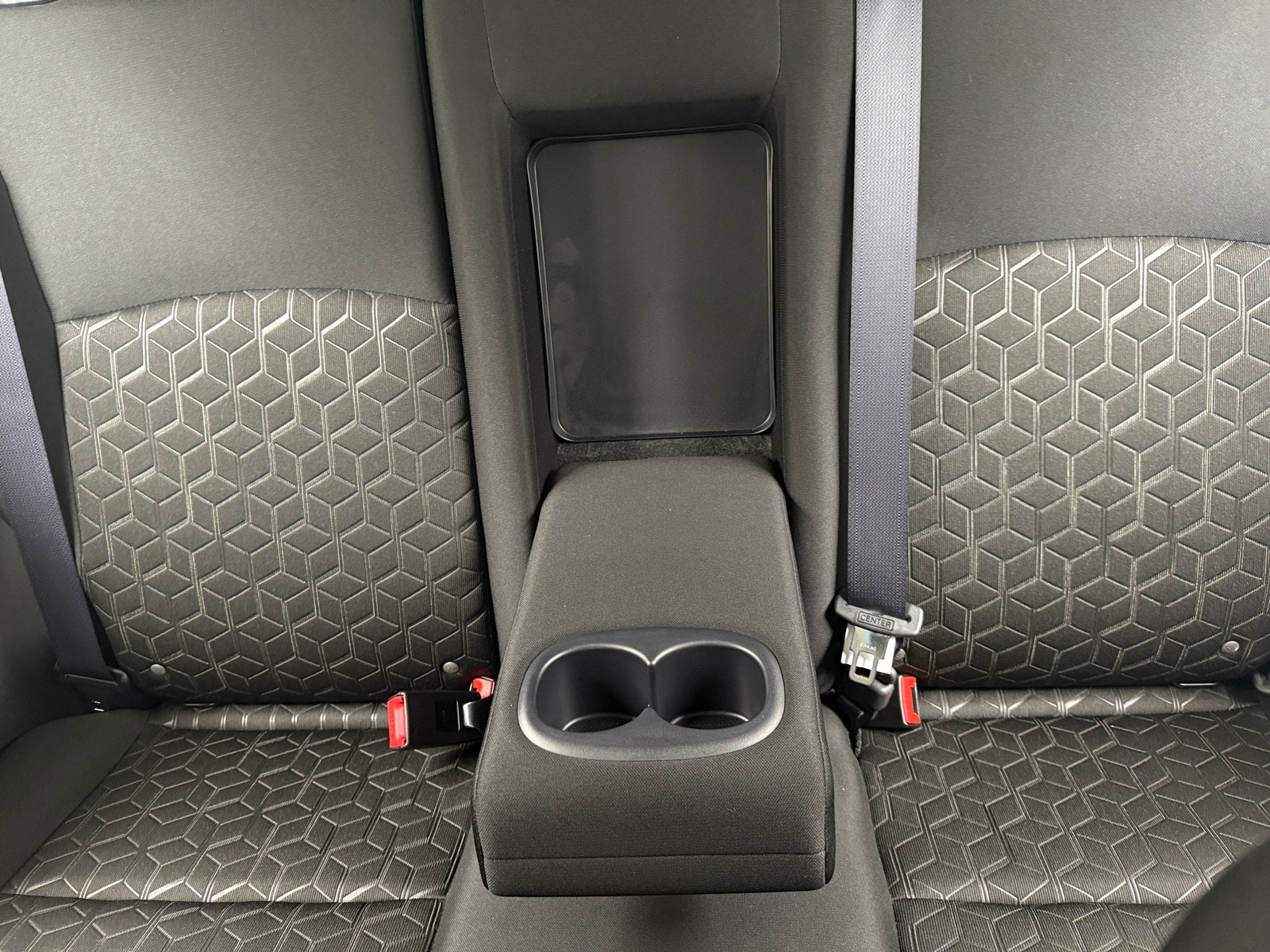 Thumbnail: 2024 Mitsubishi Outlander Sport - 6