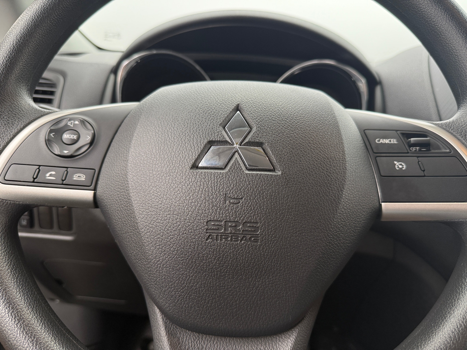 Thumbnail: 2024 Mitsubishi Outlander Sport - 5