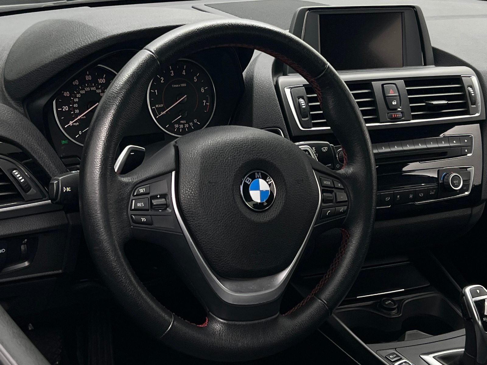 Thumbnail: 2017 BMW 2 Series - 3