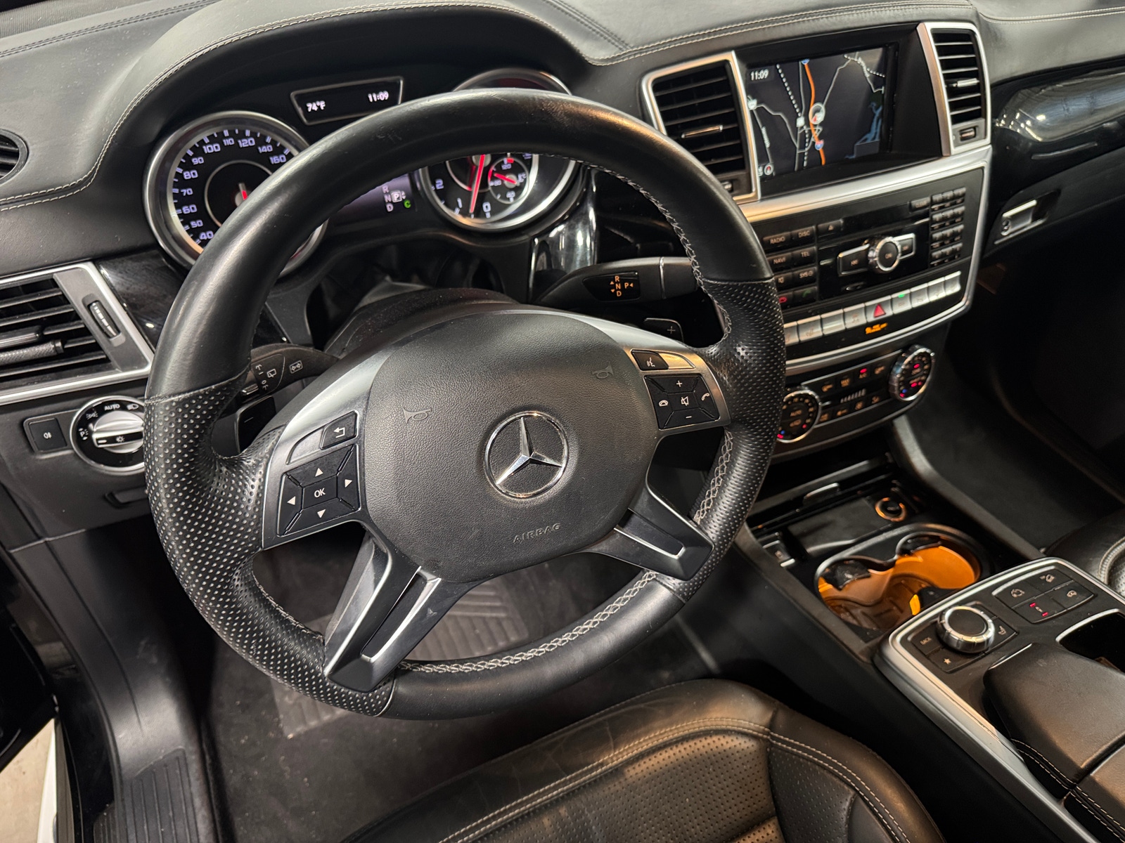 Thumbnail: 2016 Mercedes-Benz GL-Class - 4