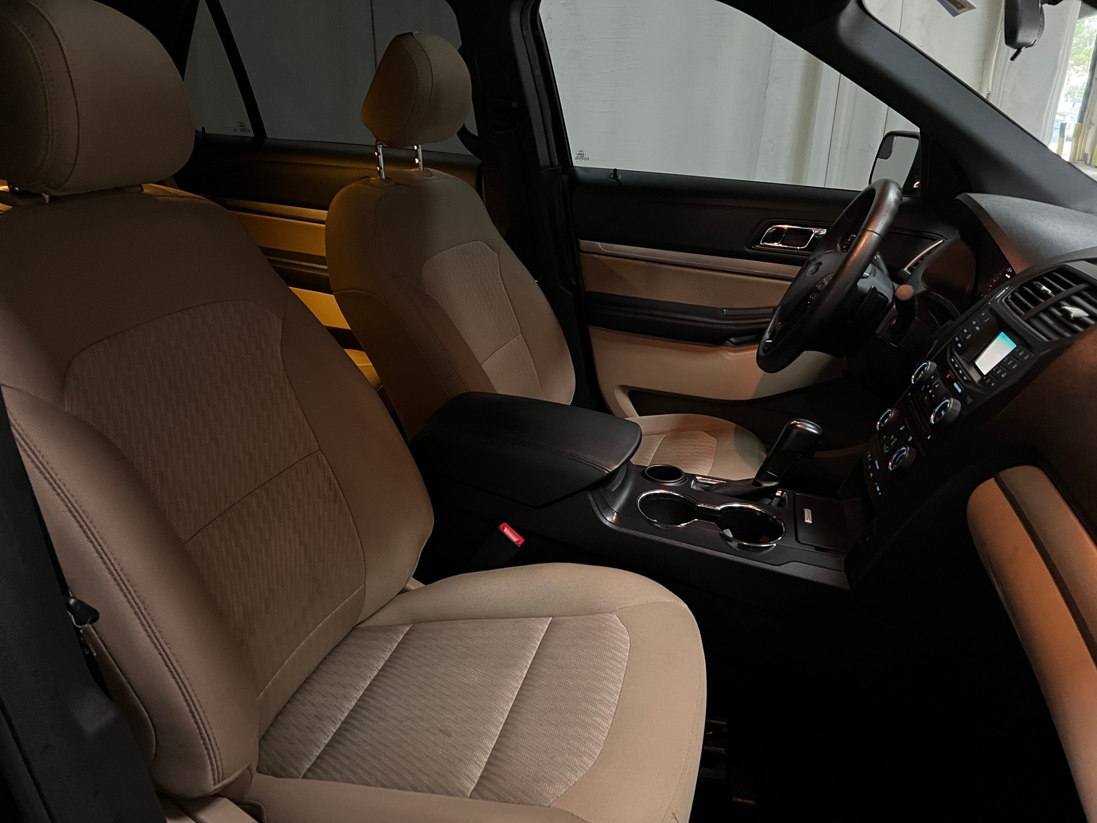 Thumbnail: 2017 Ford Explorer - 2