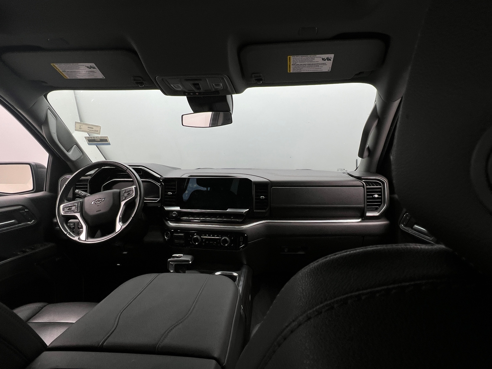 Thumbnail: 2023 Chevrolet Silverado 1500 - 3