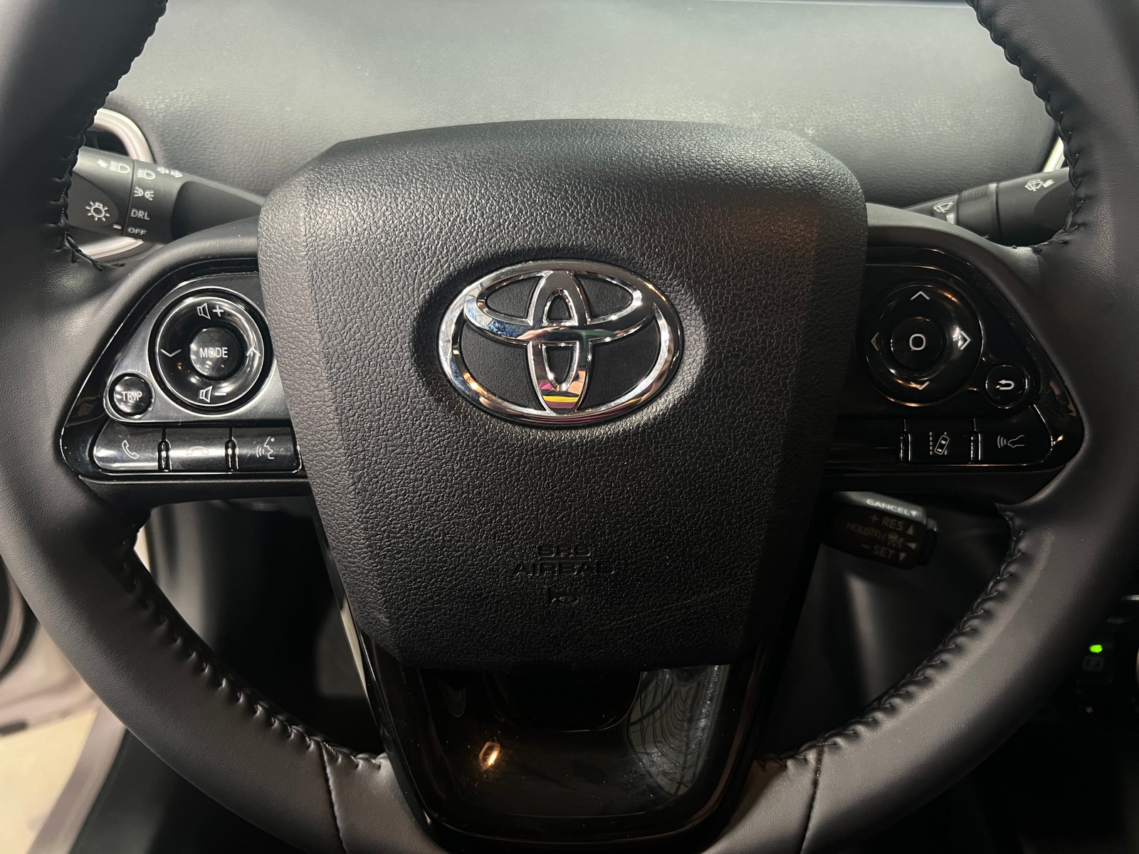 Thumbnail: 2022 Toyota Prius Prime - 5