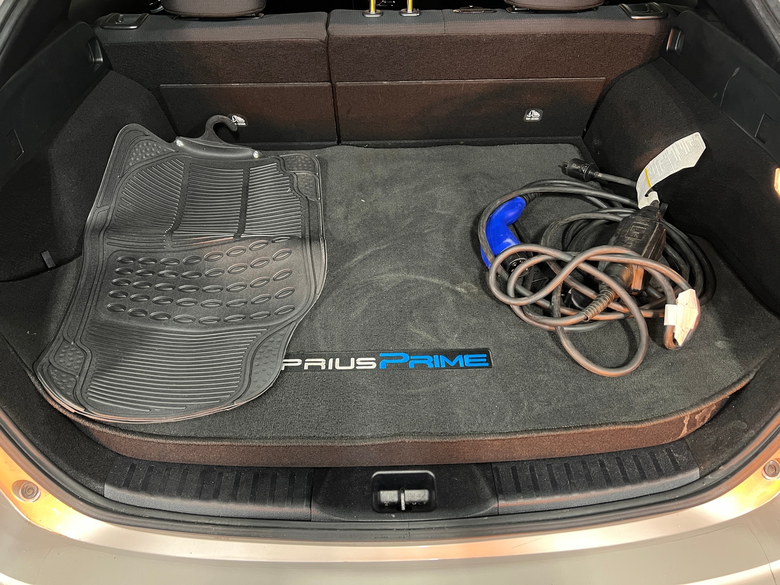 Thumbnail: 2022 Toyota Prius Prime - 7