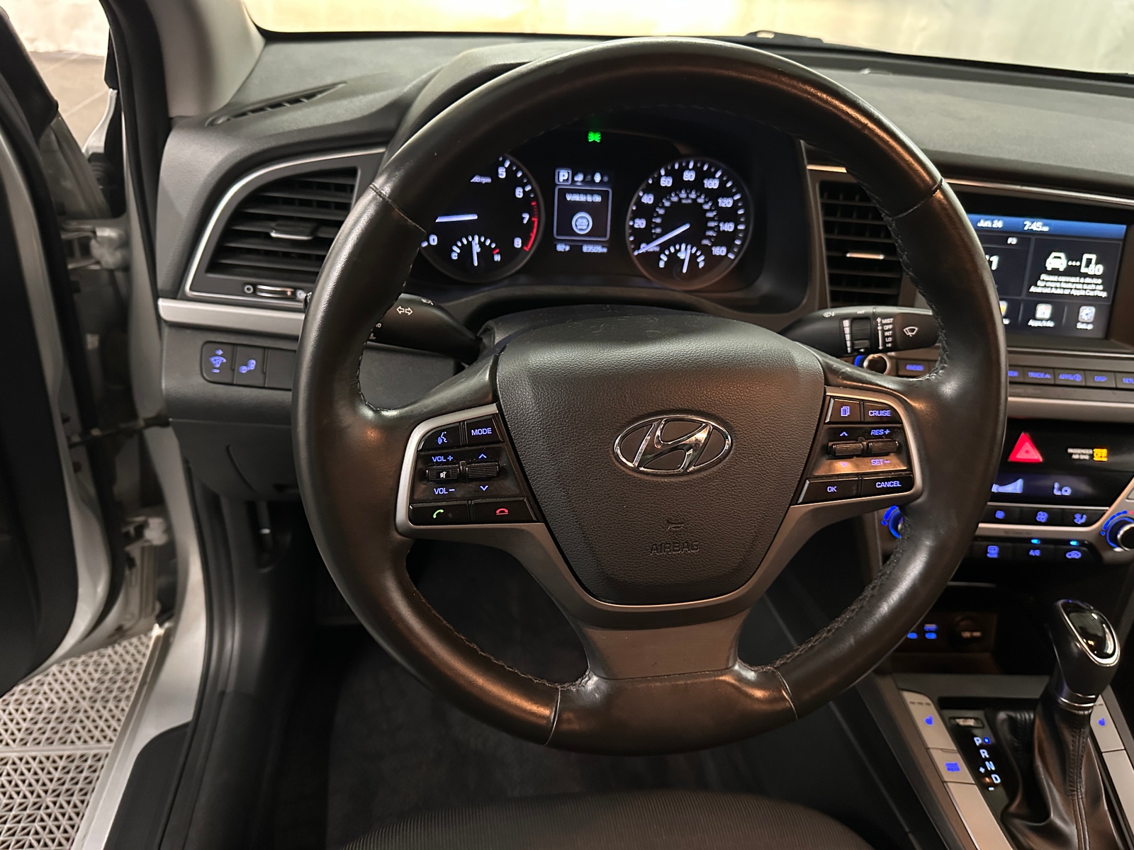 Thumbnail: 2018 Hyundai Elantra - 5
