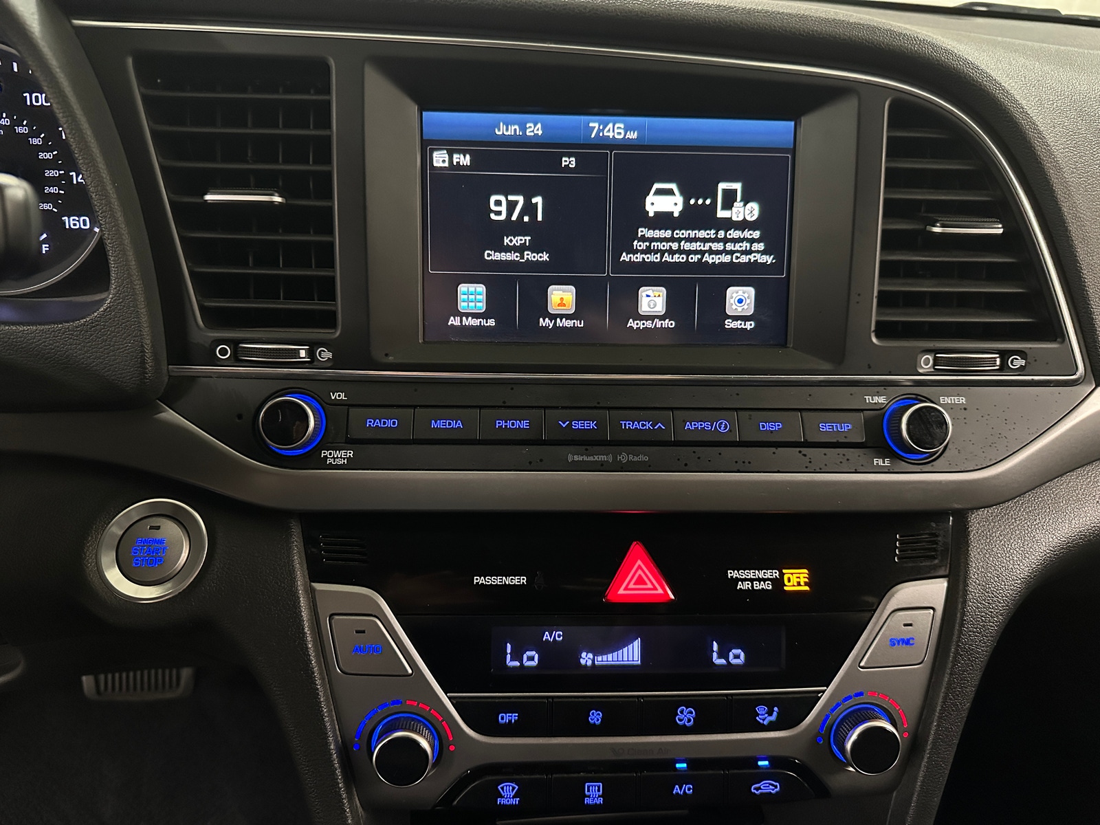Thumbnail: 2018 Hyundai Elantra - 4