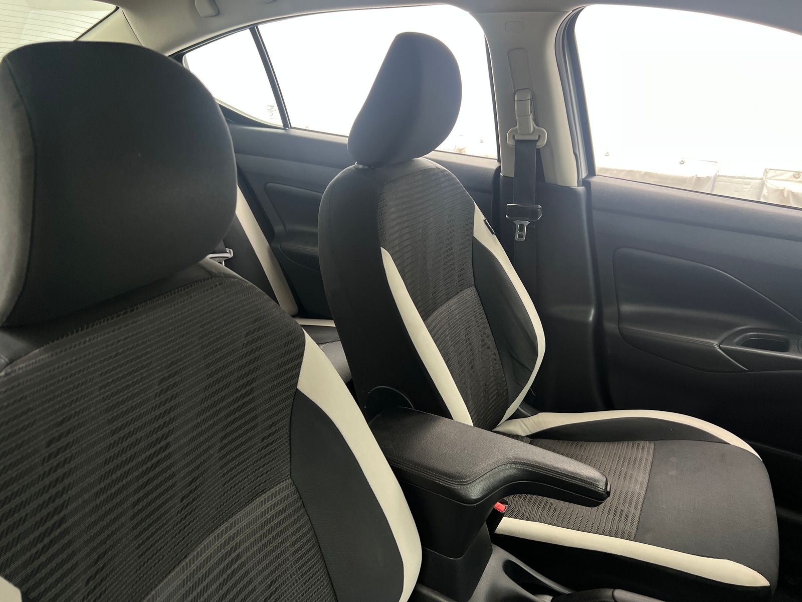 Thumbnail: 2020 Nissan Versa - 2