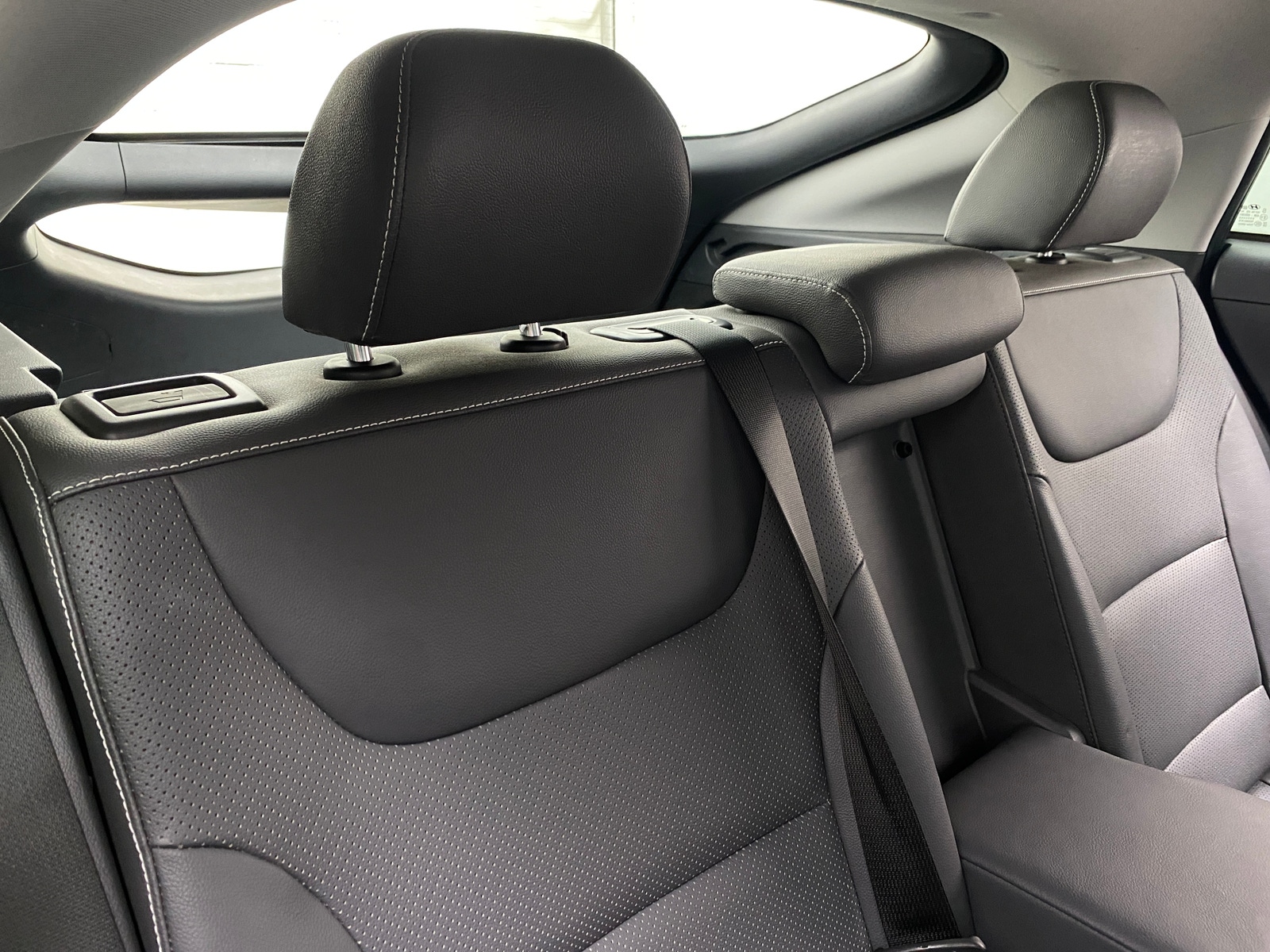 Thumbnail: 2019 Hyundai Ioniq - 5