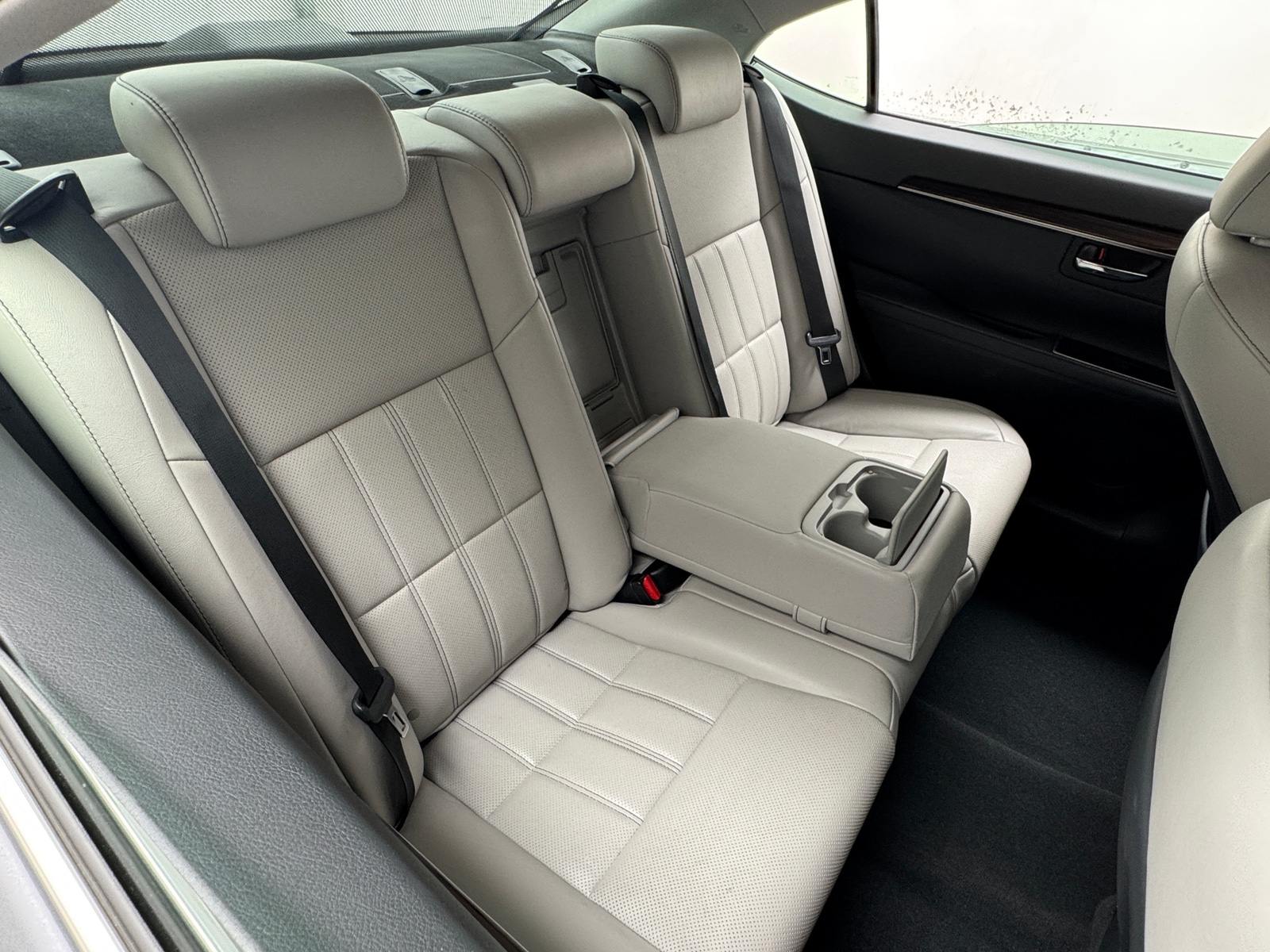 Thumbnail: 2017 Lexus ES - 6