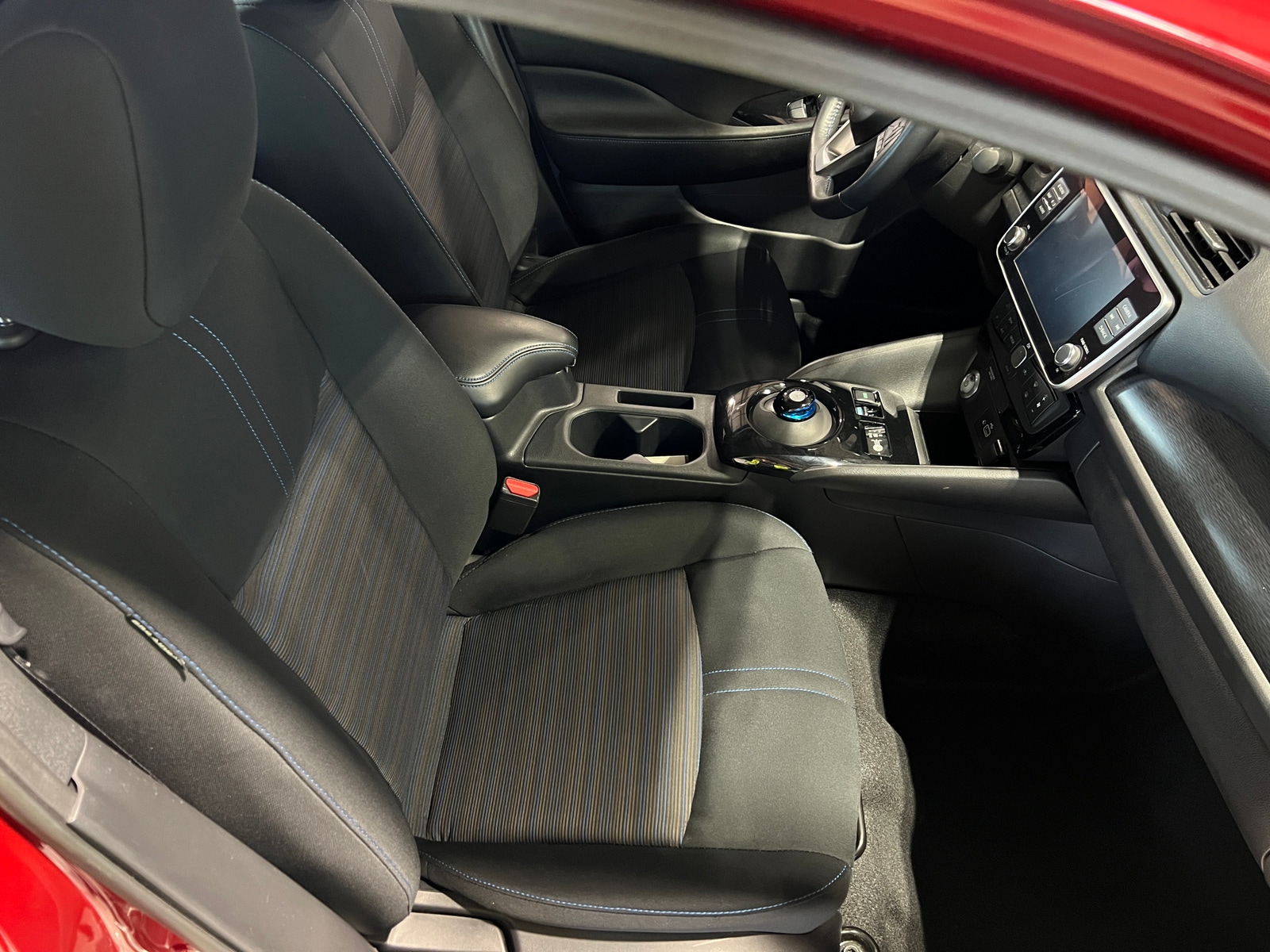 Thumbnail: 2019 Nissan Leaf - 2