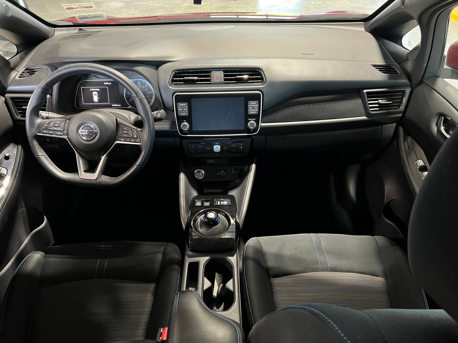 Thumbnail: 2019 Nissan Leaf - 3