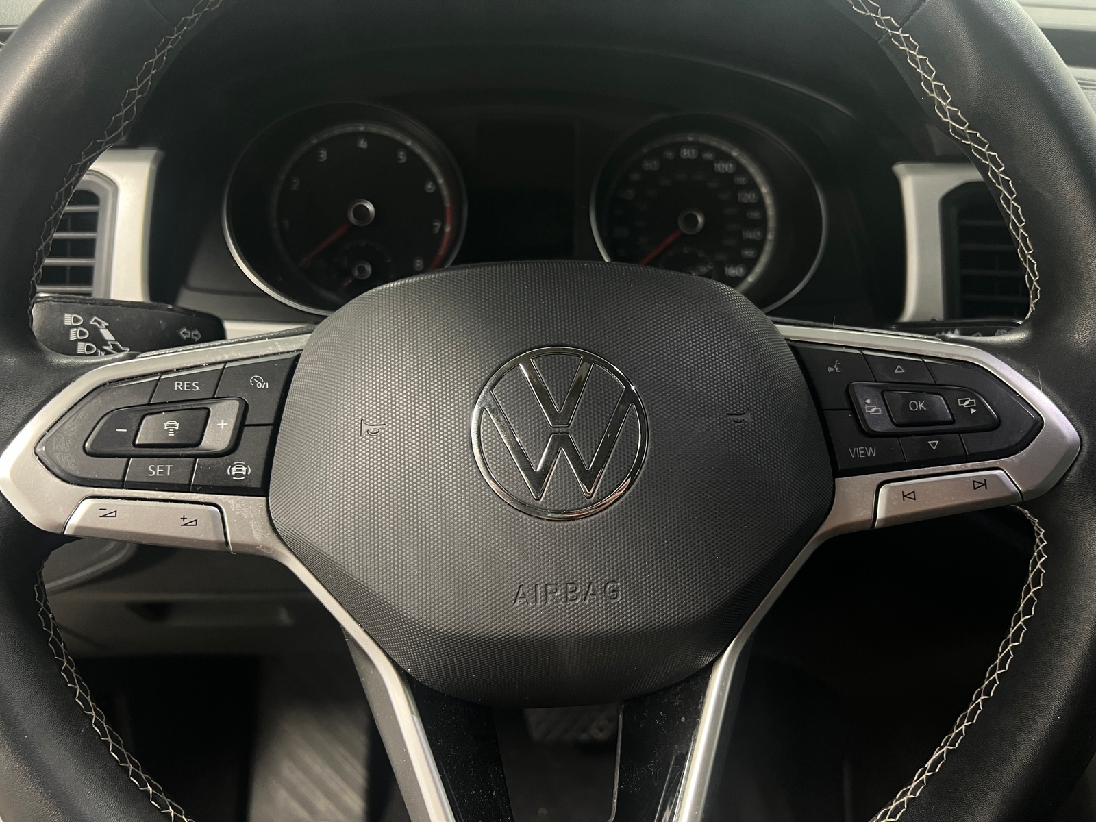 Thumbnail: 2021 Volkswagen Atlas - 4