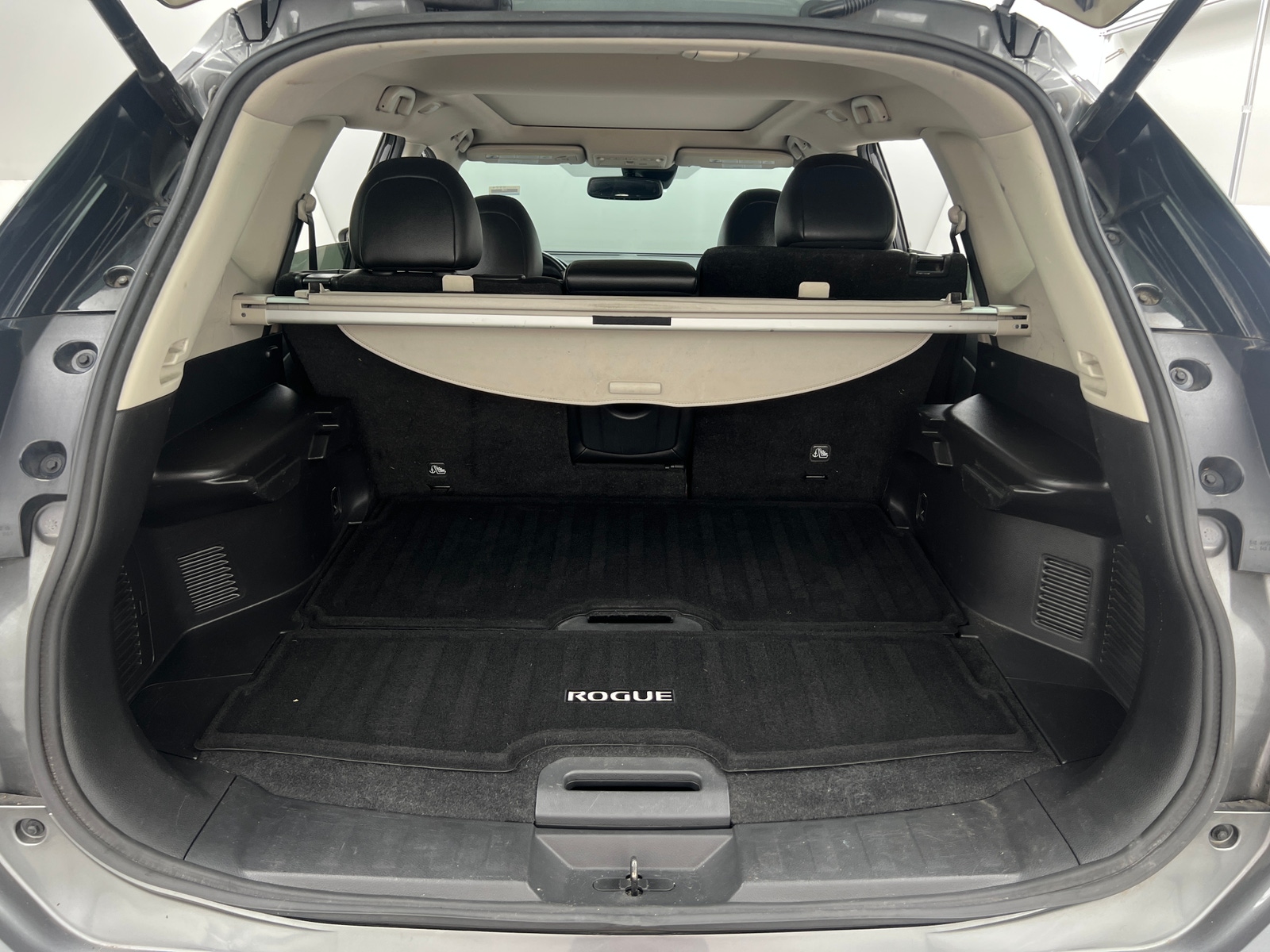 Thumbnail: 2019 Nissan Rogue - 6