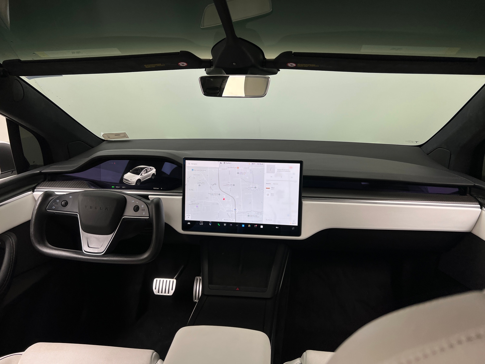 Thumbnail: 2022 Tesla Model X - 2